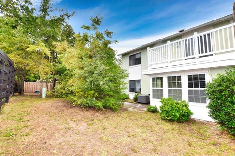 A home in Surfside Beach