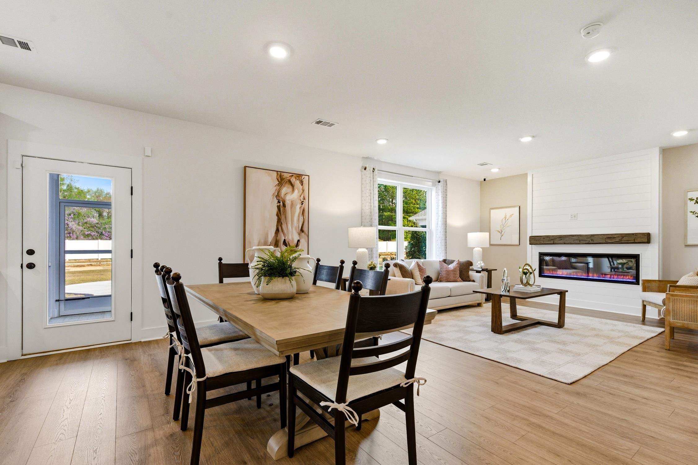 6012 Harness Ct.