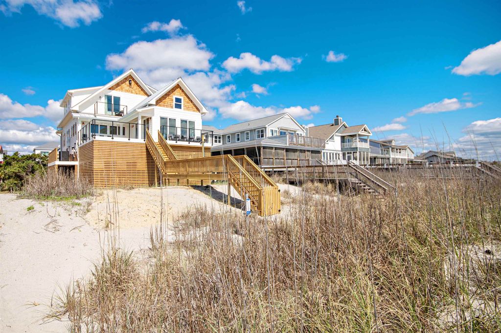 Photo of 614 Springs Ave, Pawleys Island, SC 29585 (MLS # 2604786)