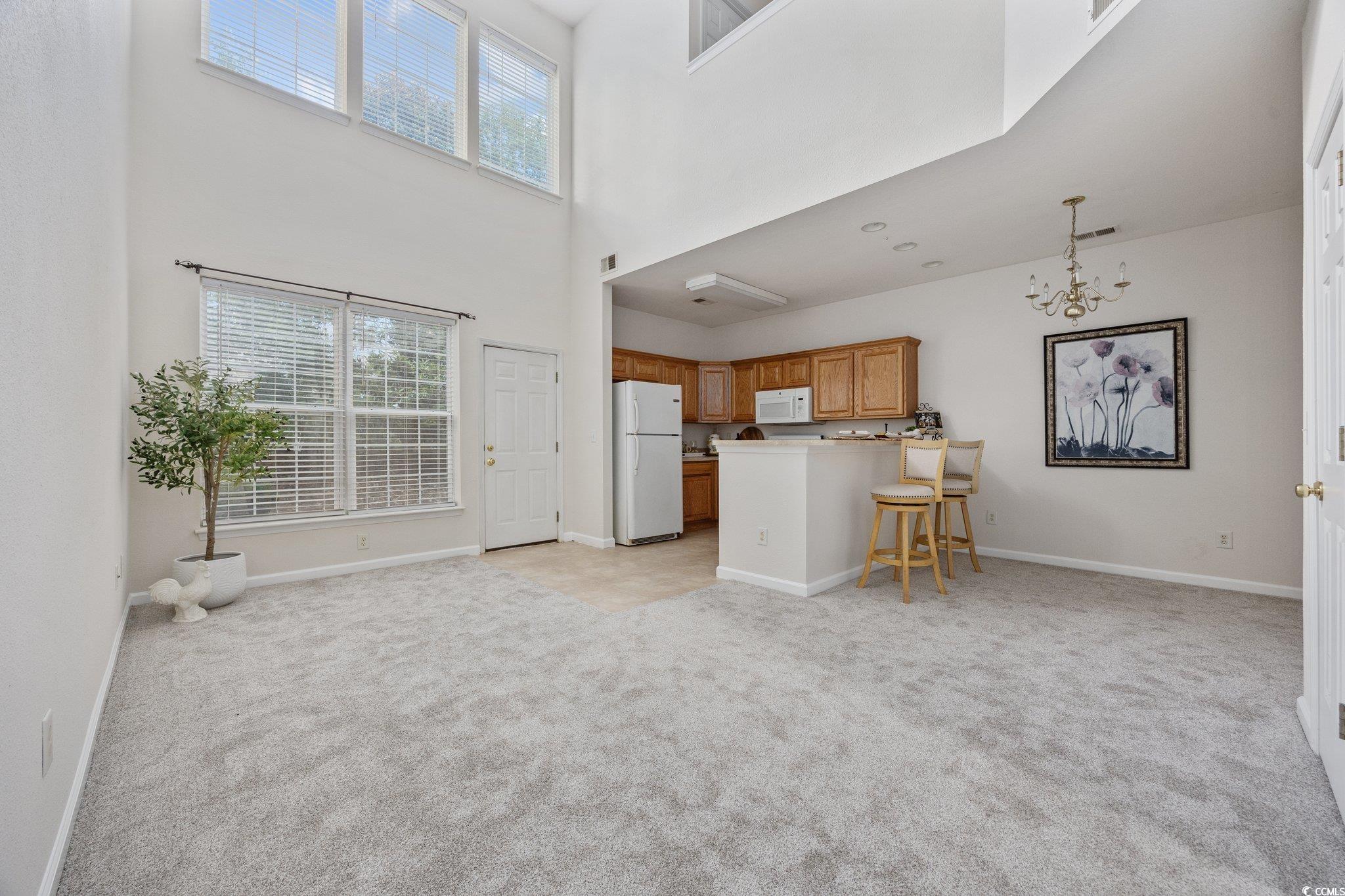 155 Chenoa Dr. E