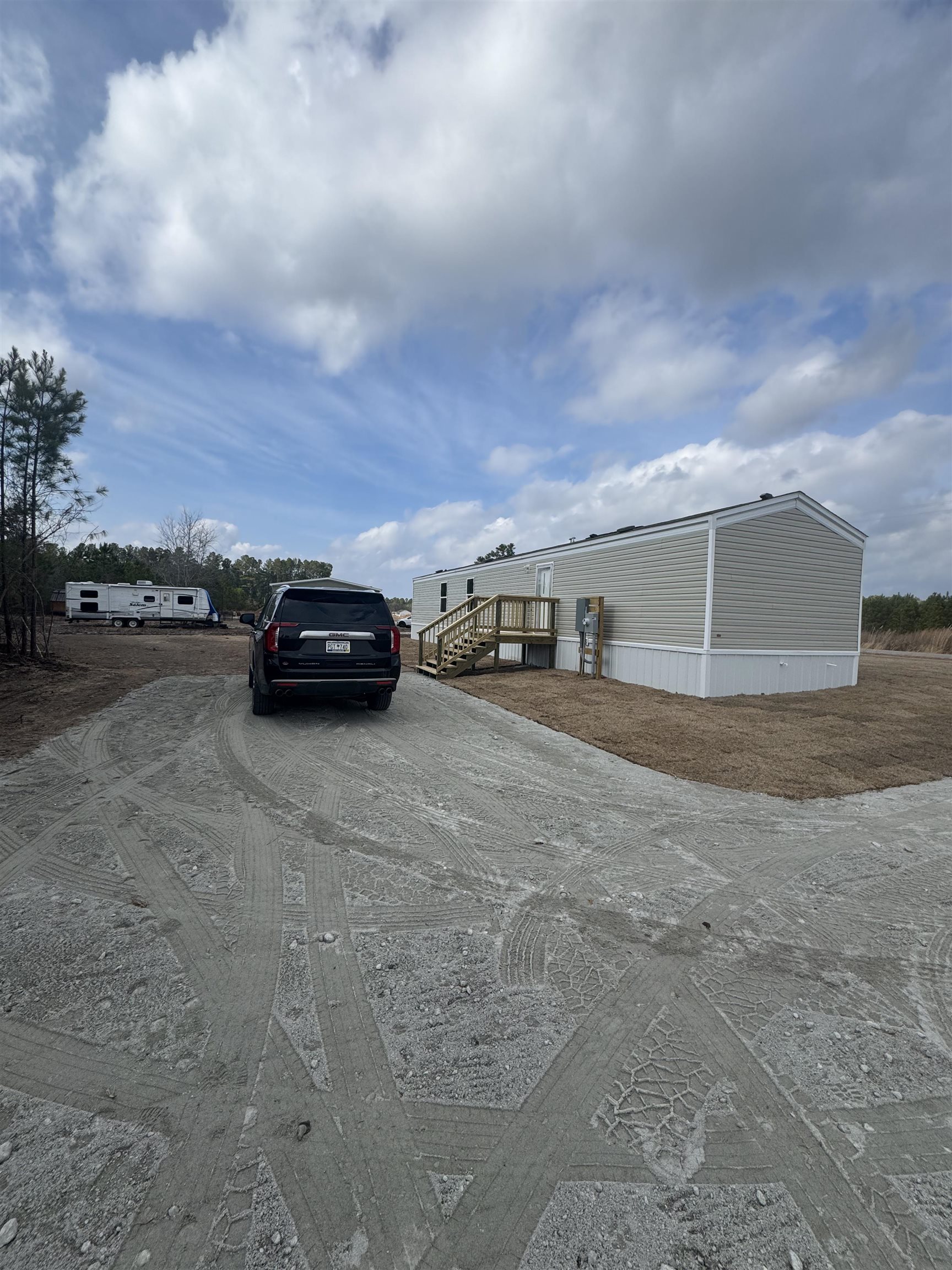 8535 Black Creek Rd.