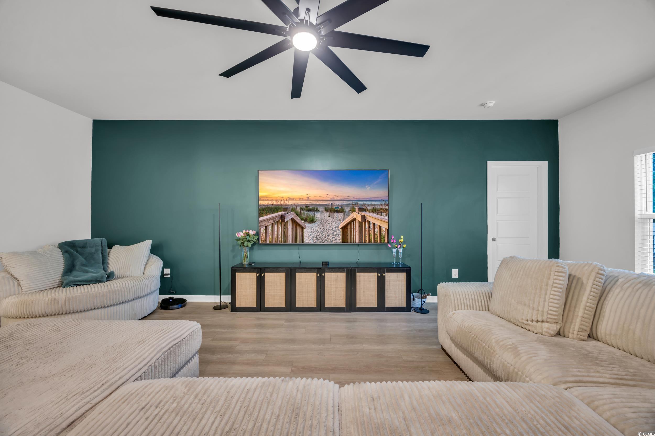 112 Carolina Lakes Blvd.