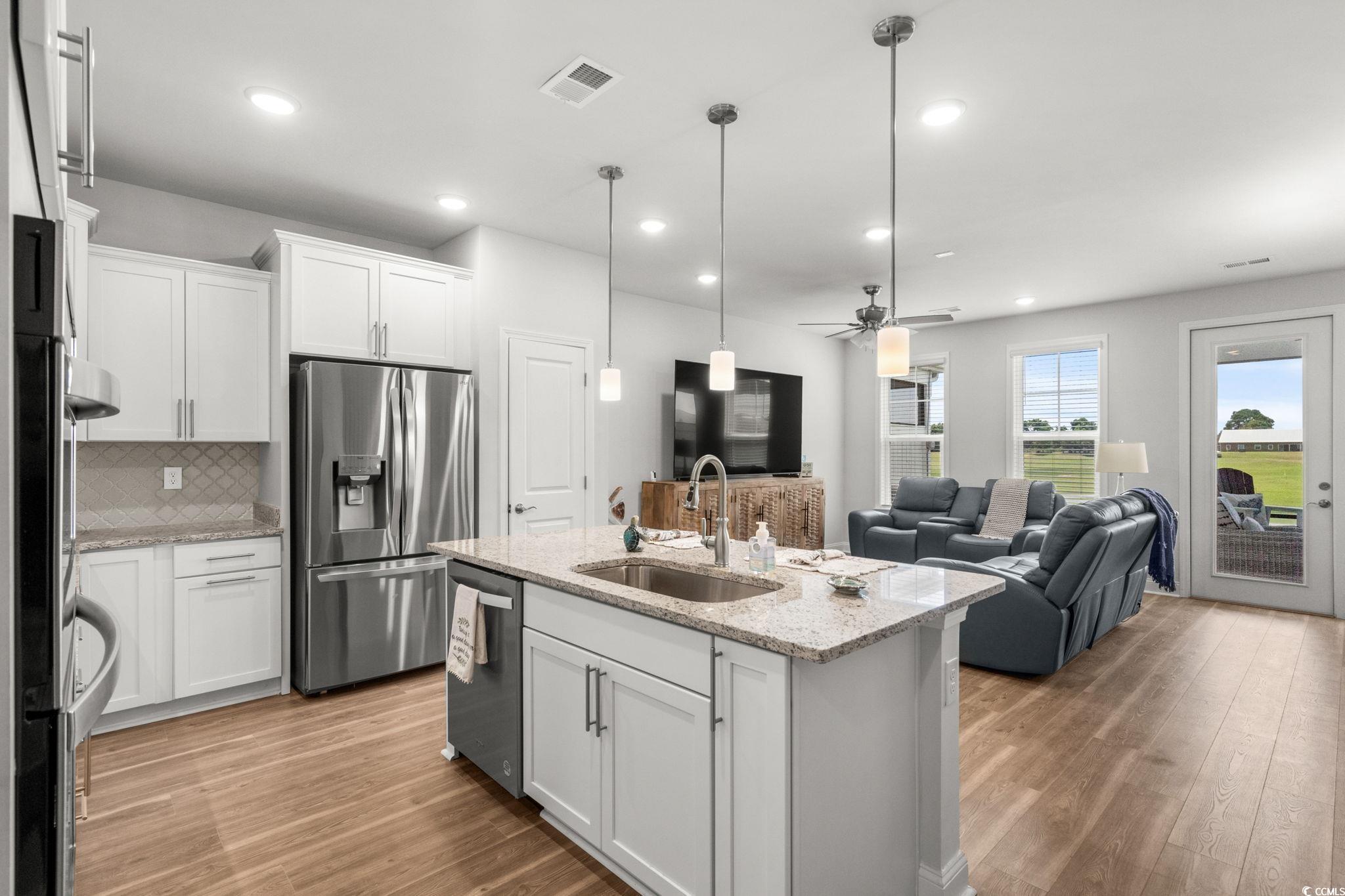 5207 Double Eagle Way -