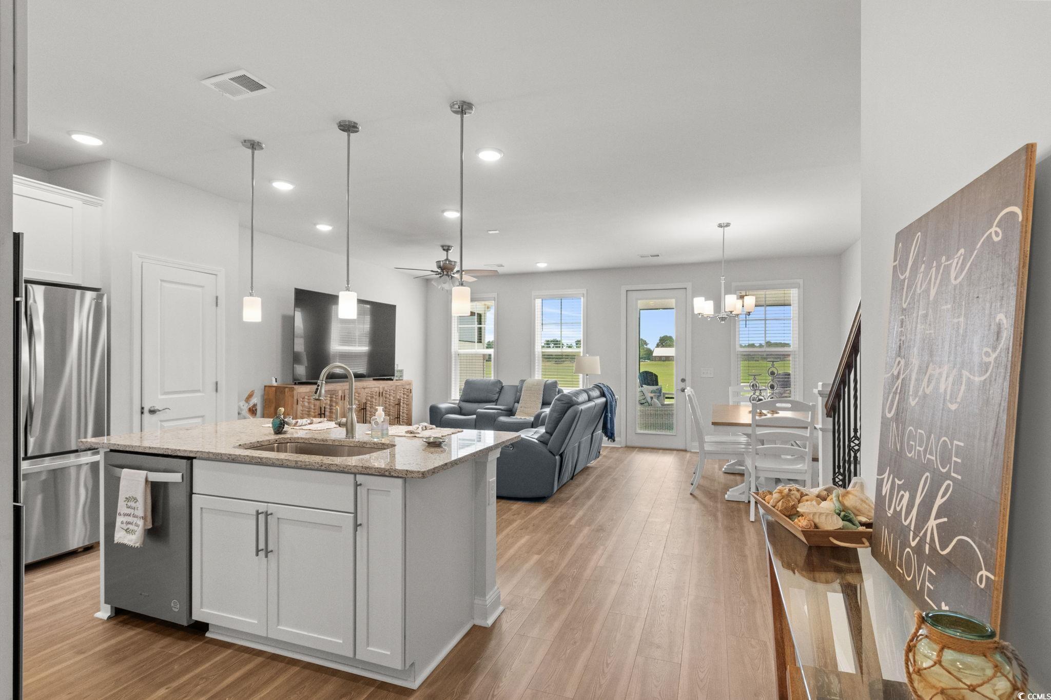5207 Double Eagle Way -