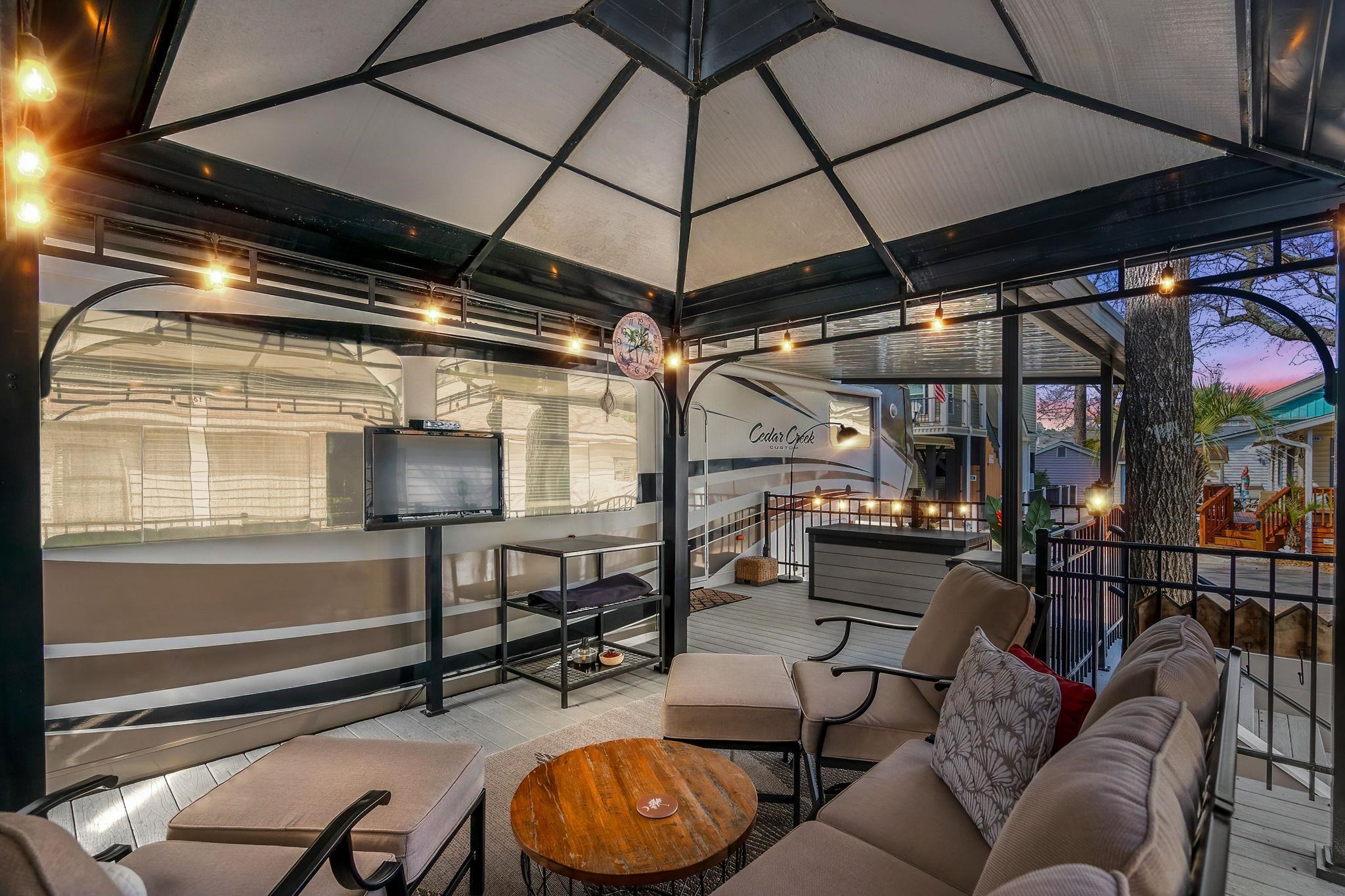 6001-5515 S Kings Hwy.