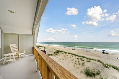 A home in Pawleys Island