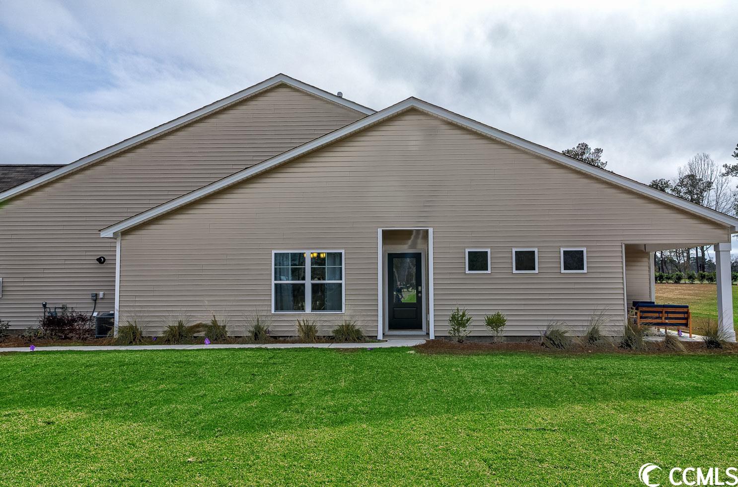Photo 3 of 23 of 763 Eastridge Dr. townhome
