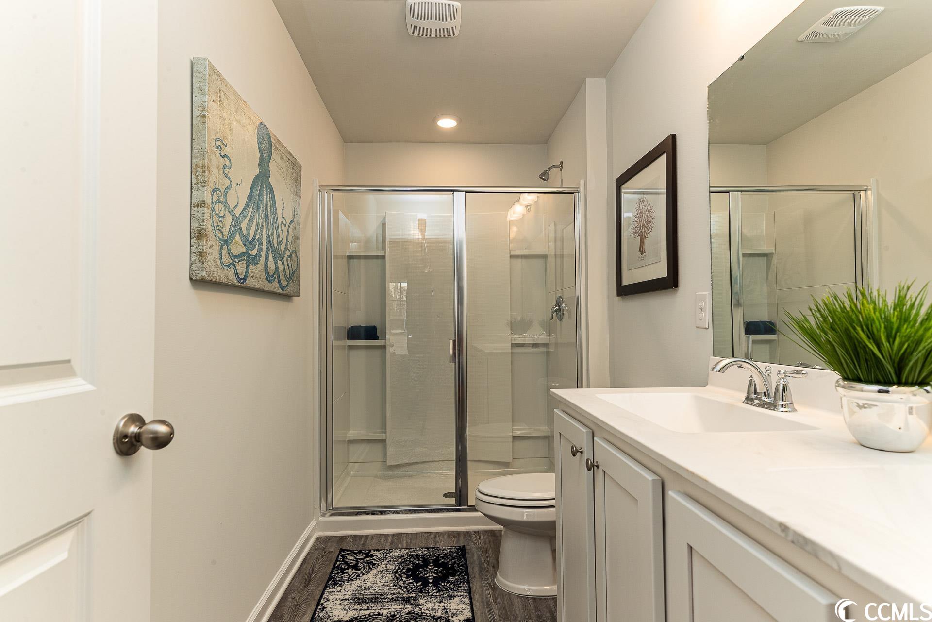 Photo 18 of 23 of 763 Eastridge Dr. townhome