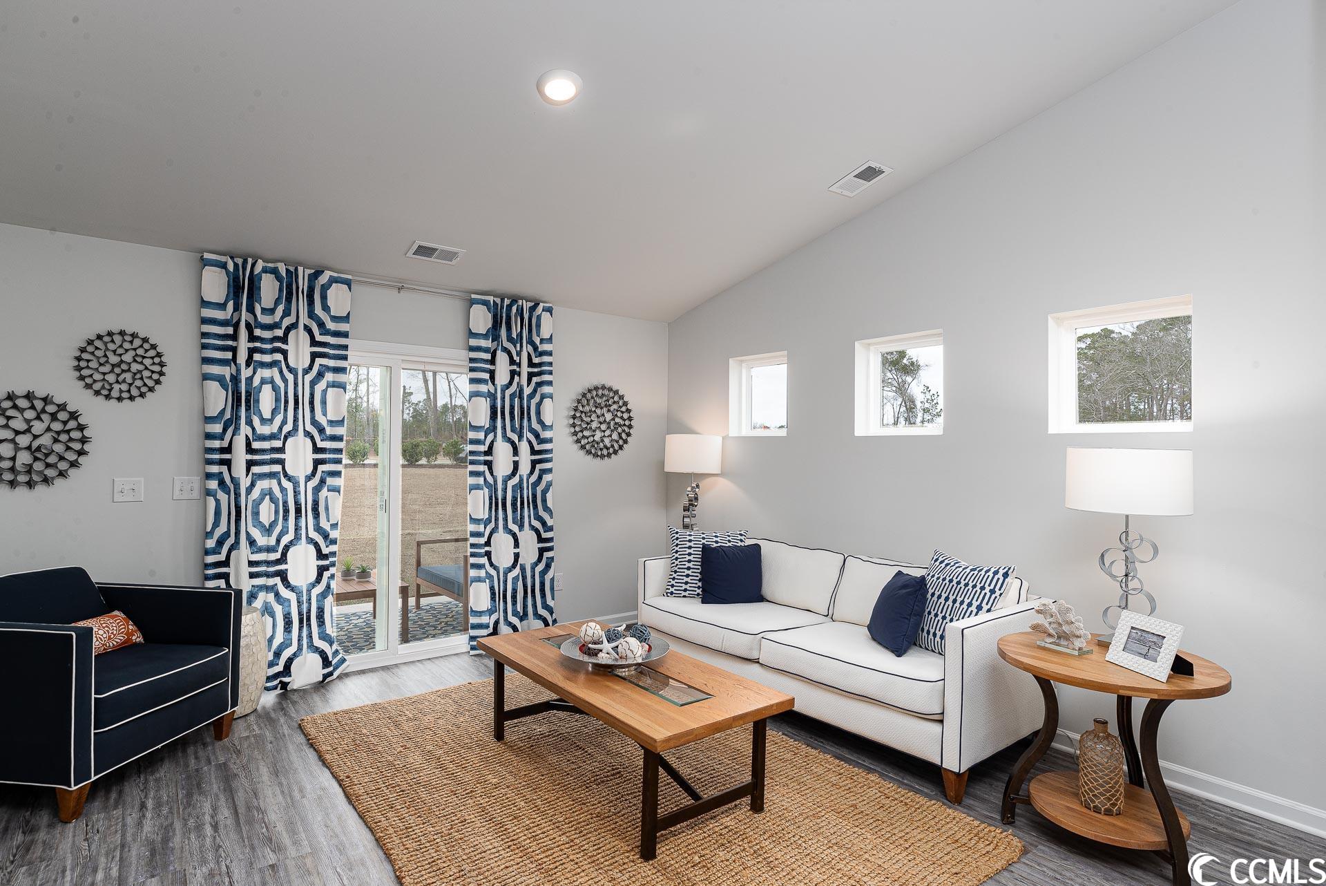 Photo 8 of 23 of 763 Eastridge Dr. townhome