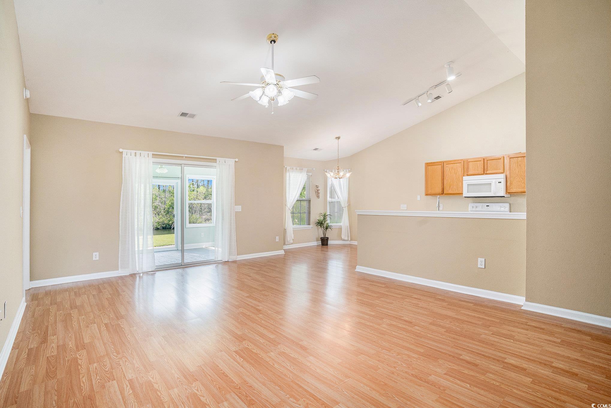 946 Wyndfall Dr.