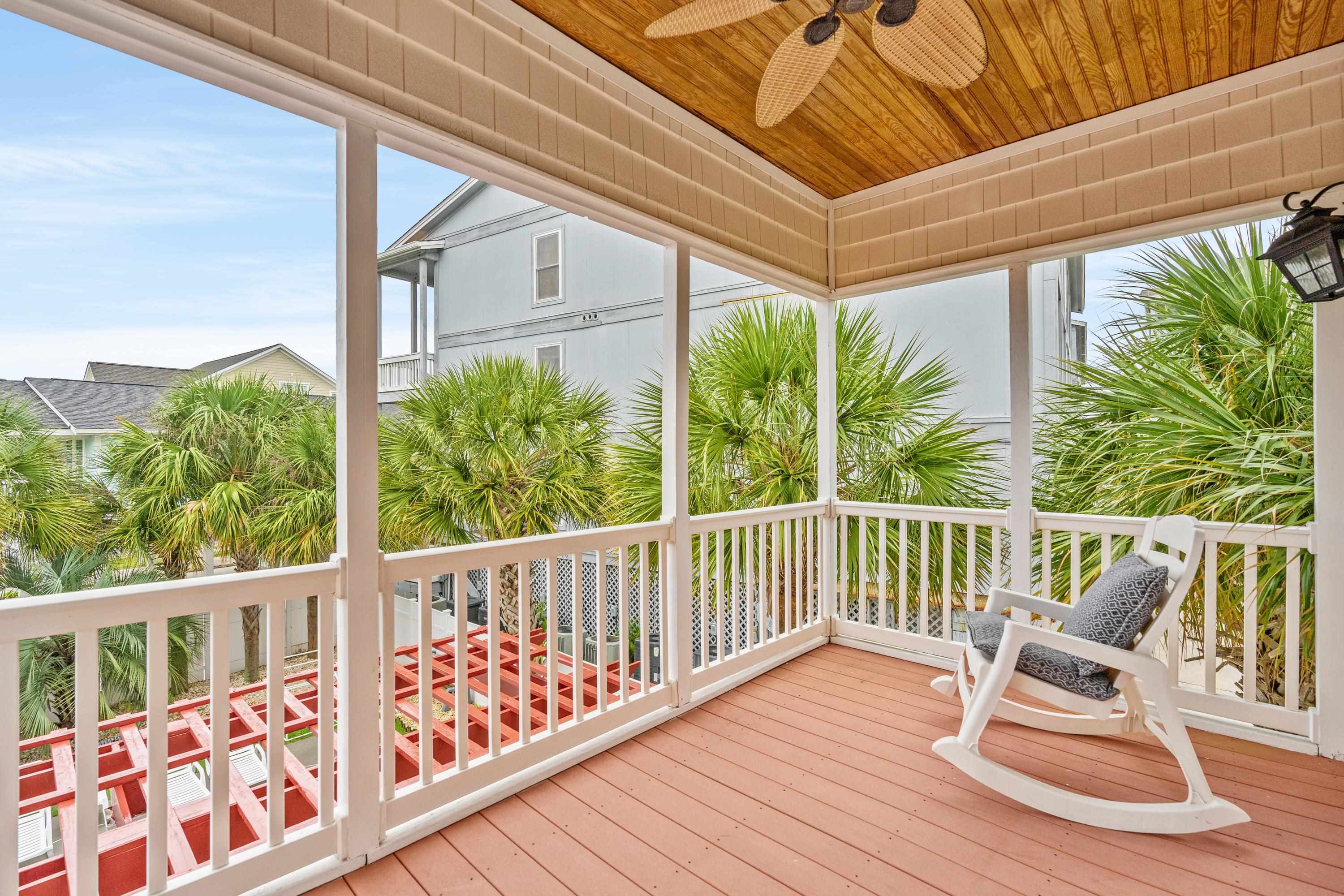 601 N Waccamaw Dr.