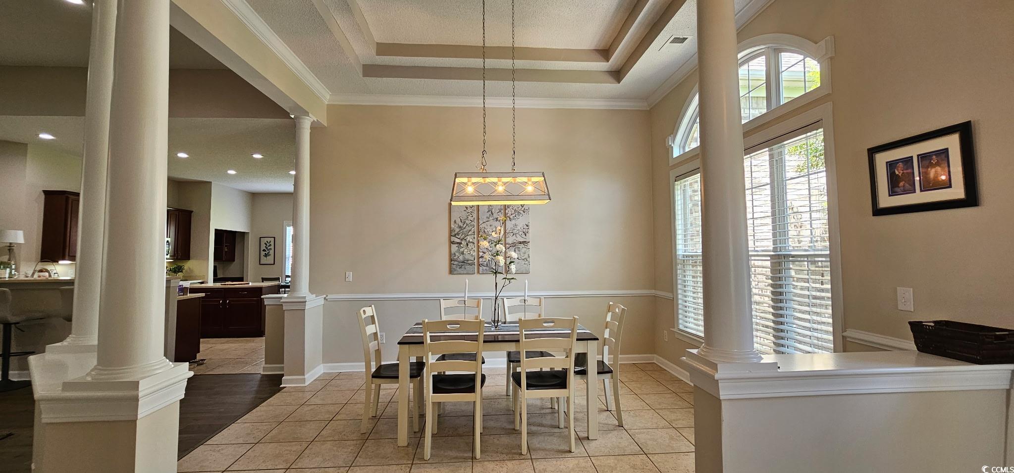 6400 Longwood Dr.