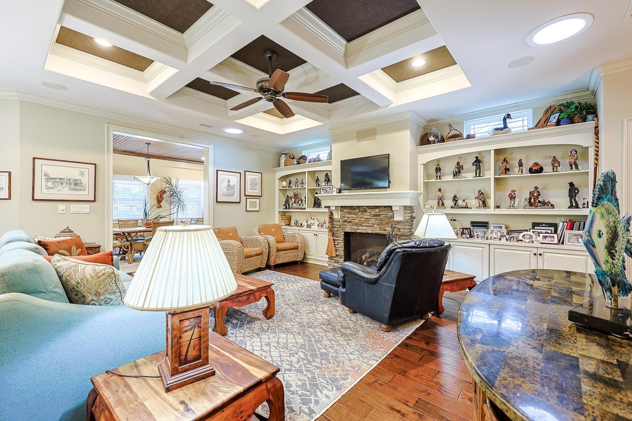 4228 Ravenwood Dr.