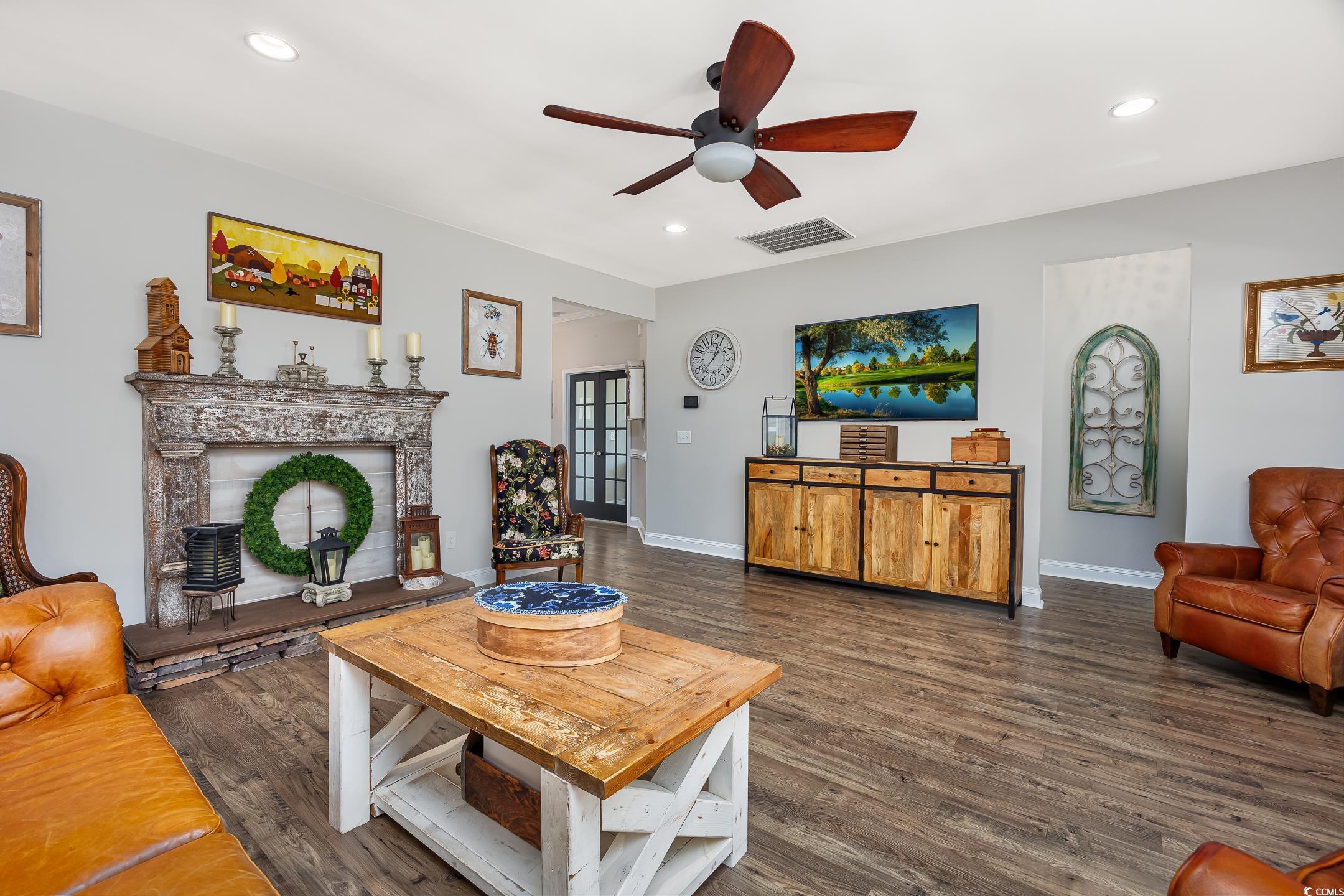 318 Board Landing Circle