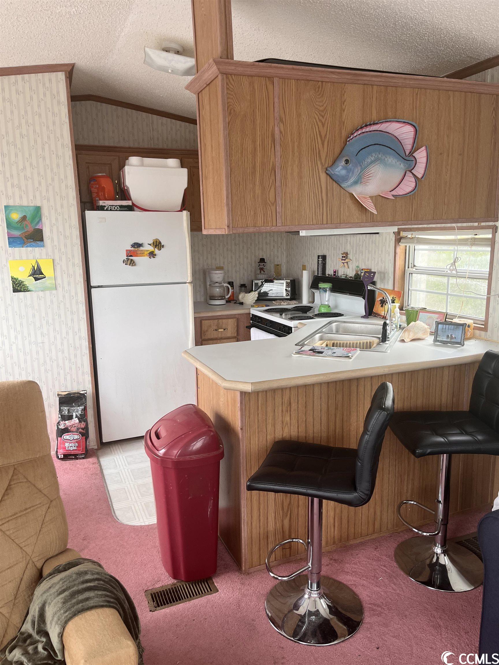 Photo 12 of 16 of 408 Low Tide Dr. mobile home