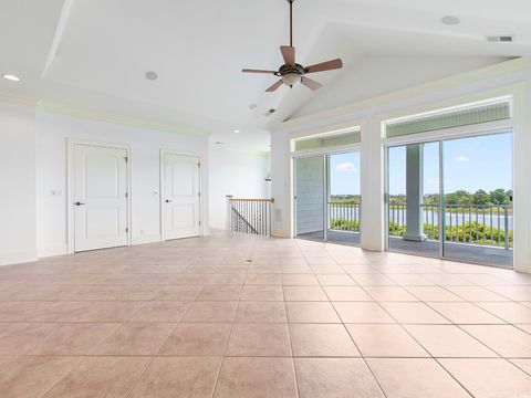 A home in Ocean Isle Beach