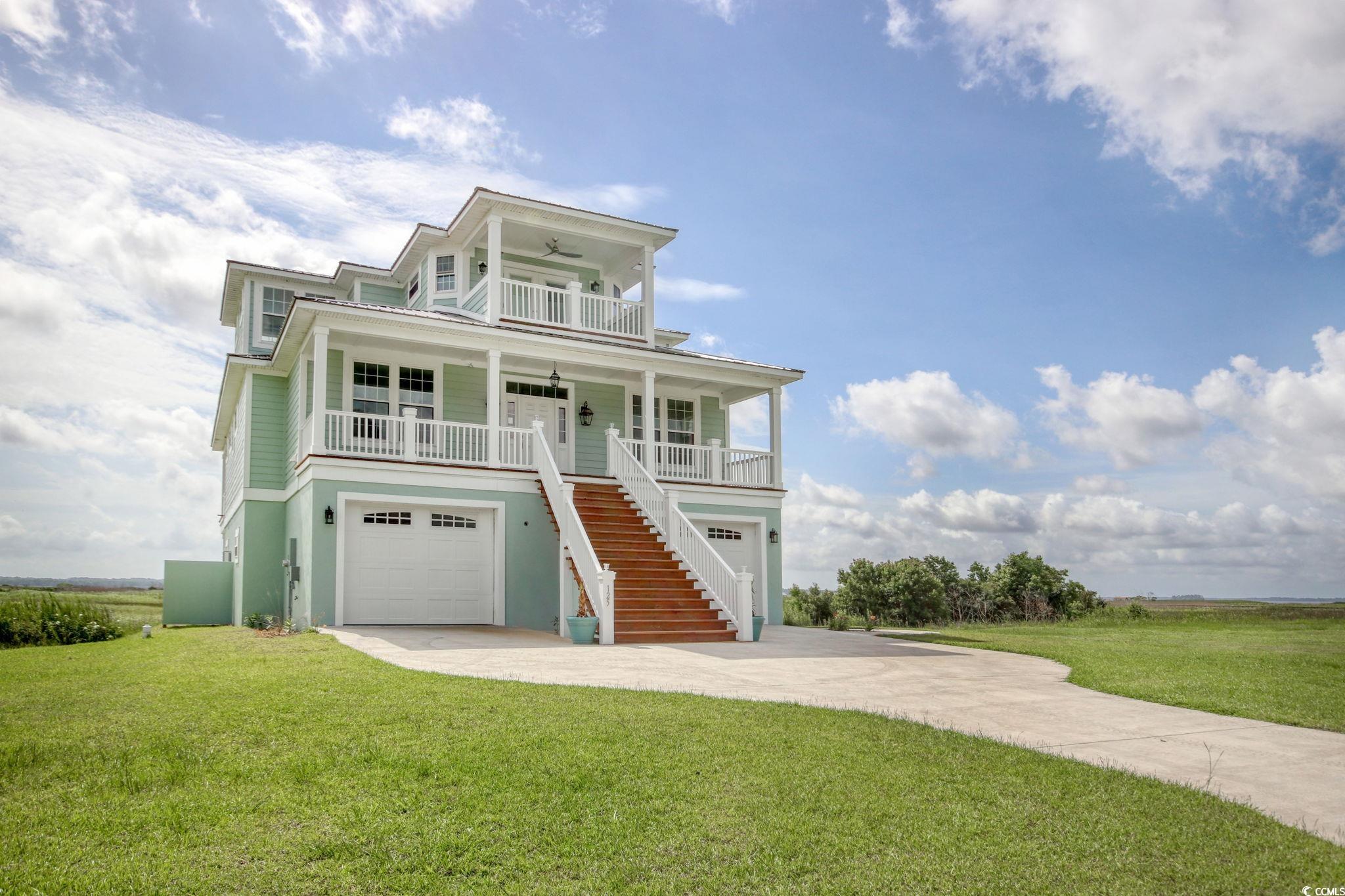 125 Oak Bay Dr.