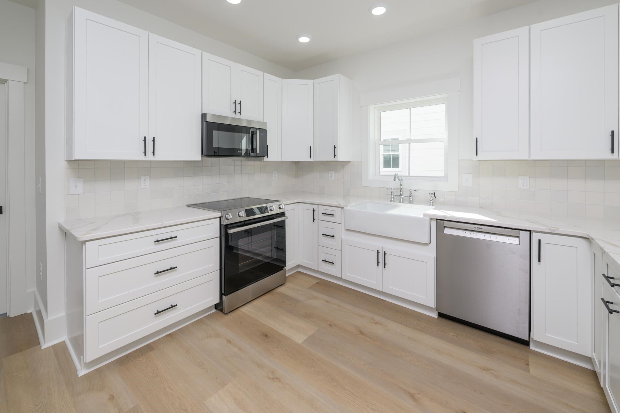 117 6th Ave. S