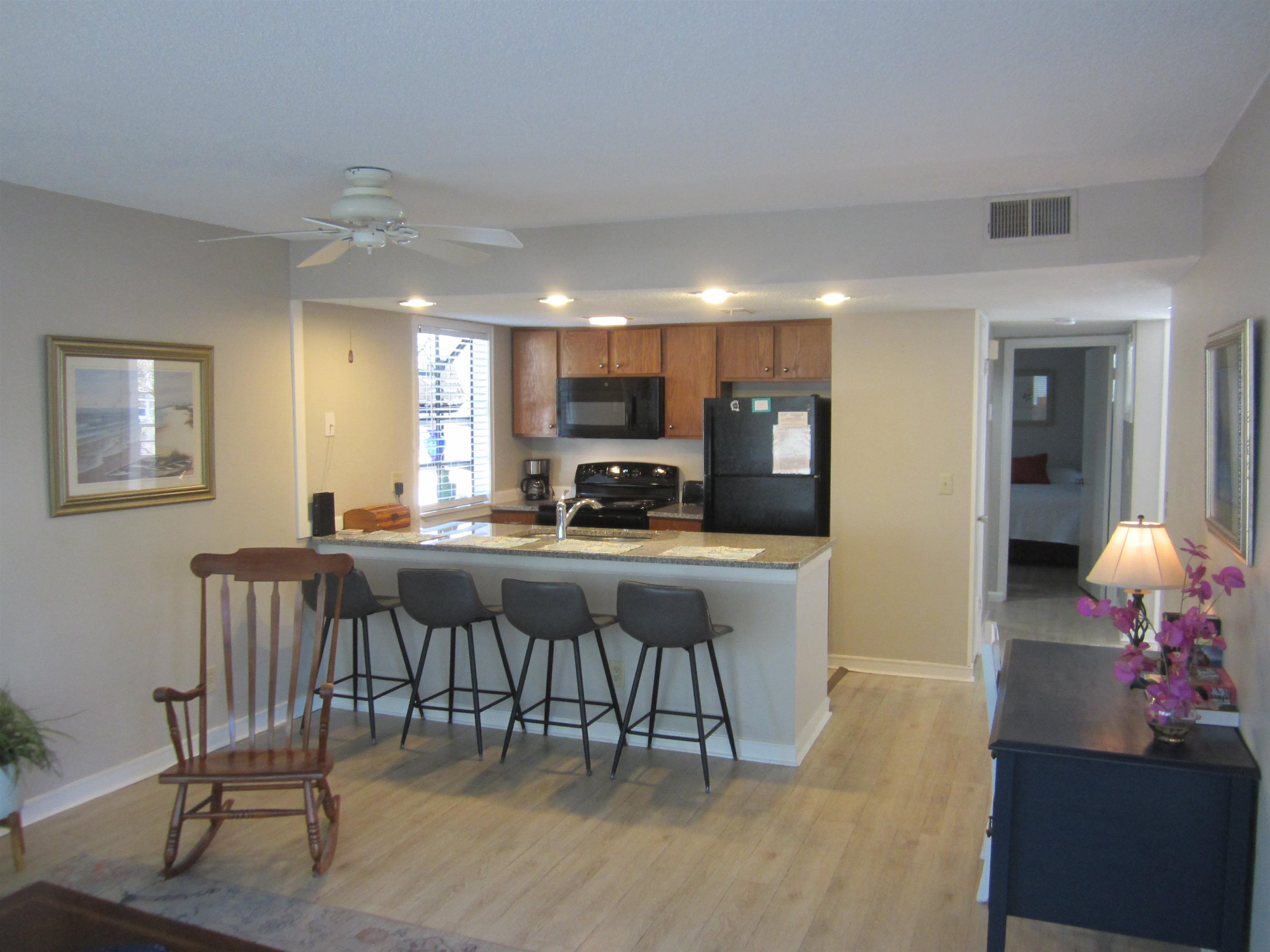 351 Lake Arrowhead Rd. 24-193