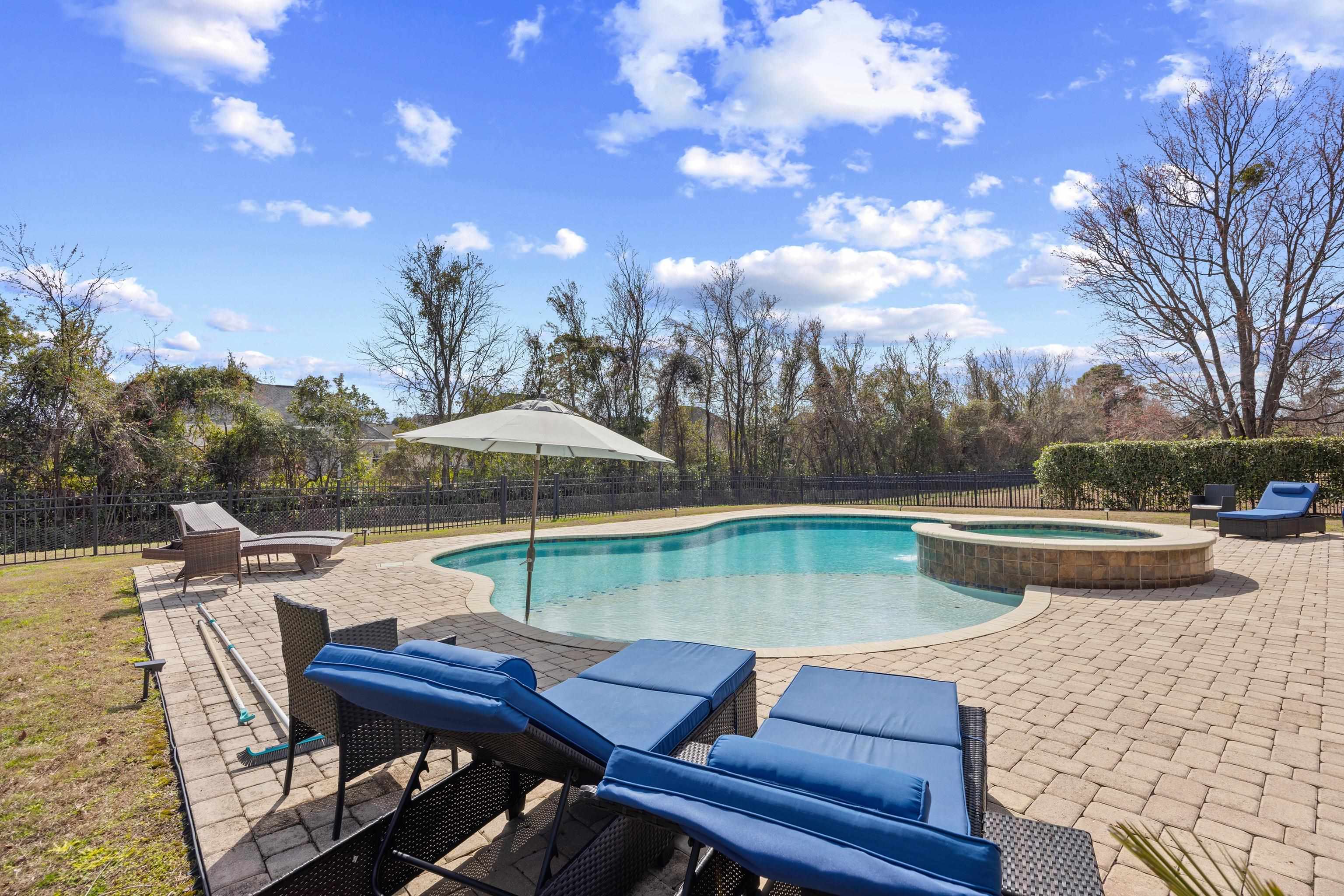 Myrtle Beach, South Carolina, 29579, United States, 5 Bedrooms Bedrooms, ,4 BathroomsBathrooms,Residential,Active,2021627