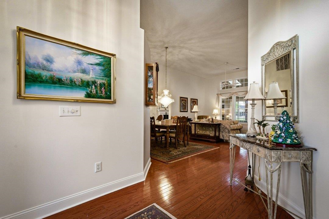 555 Sand Ridge Rd.