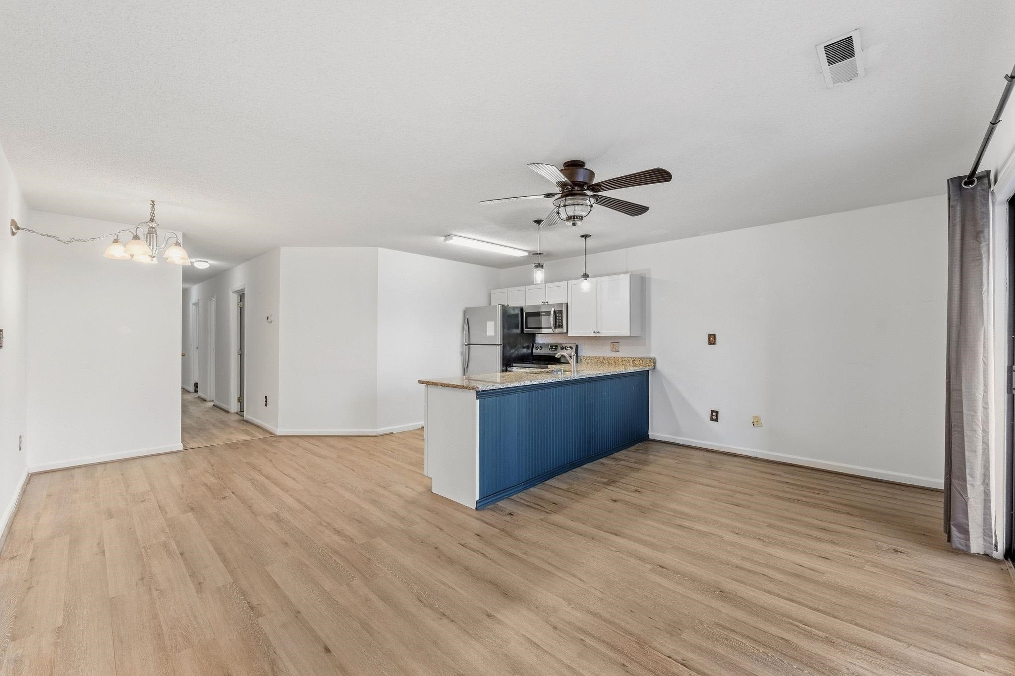 1891 Colony Dr. 15 C
