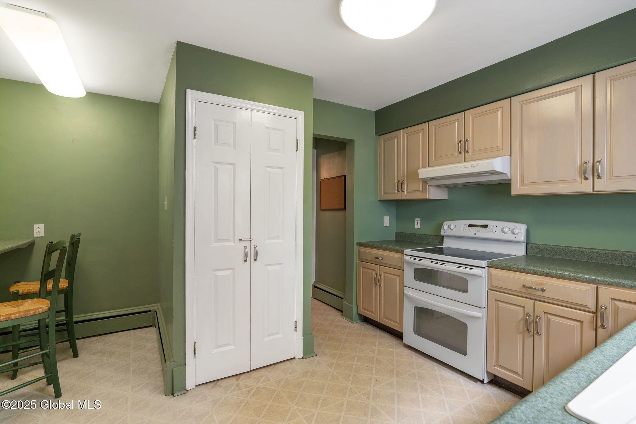5 Old Niskayuna Road, Loudonville, New York image 12