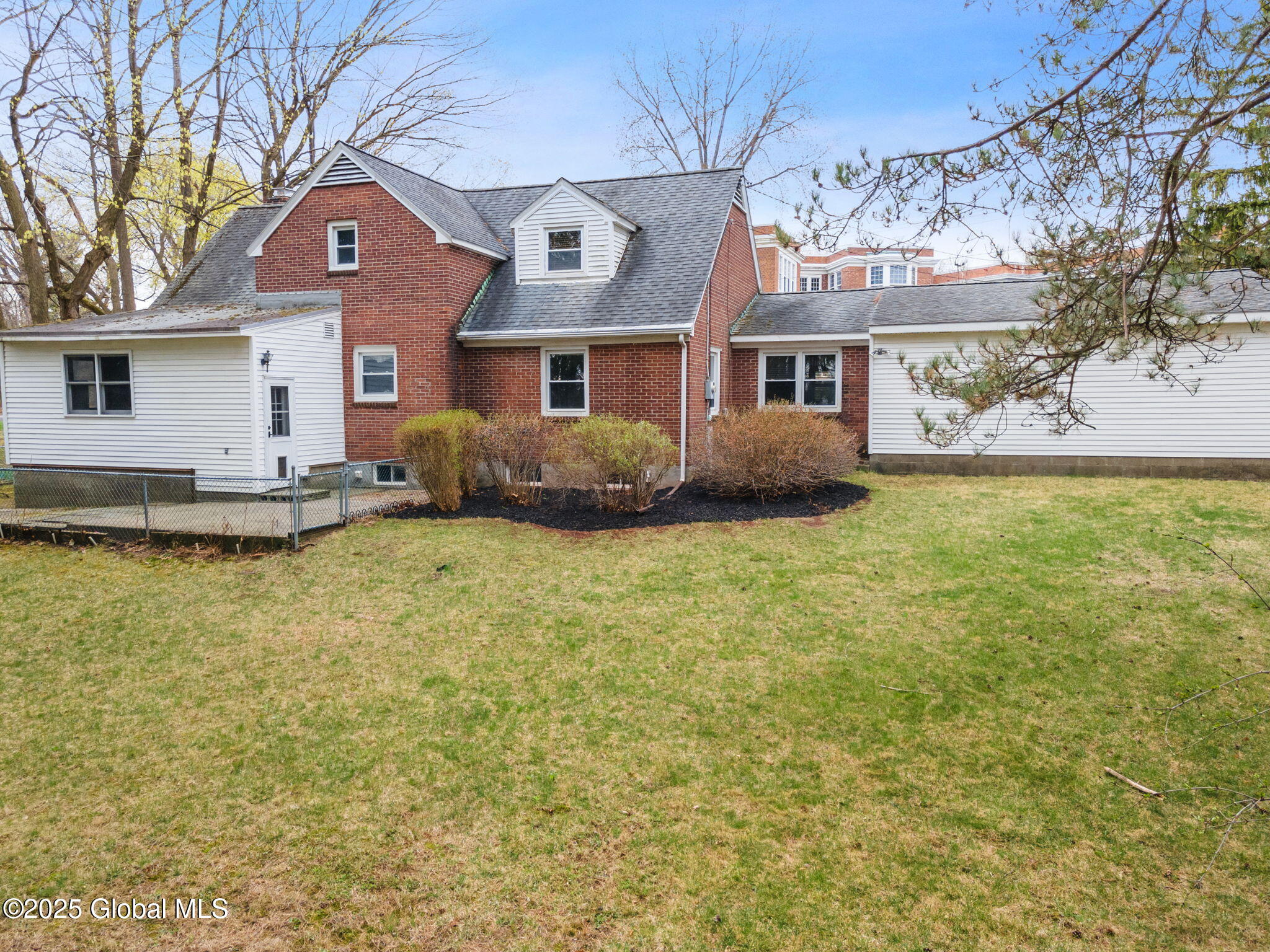 5 Old Niskayuna Road, Loudonville, New York image 47