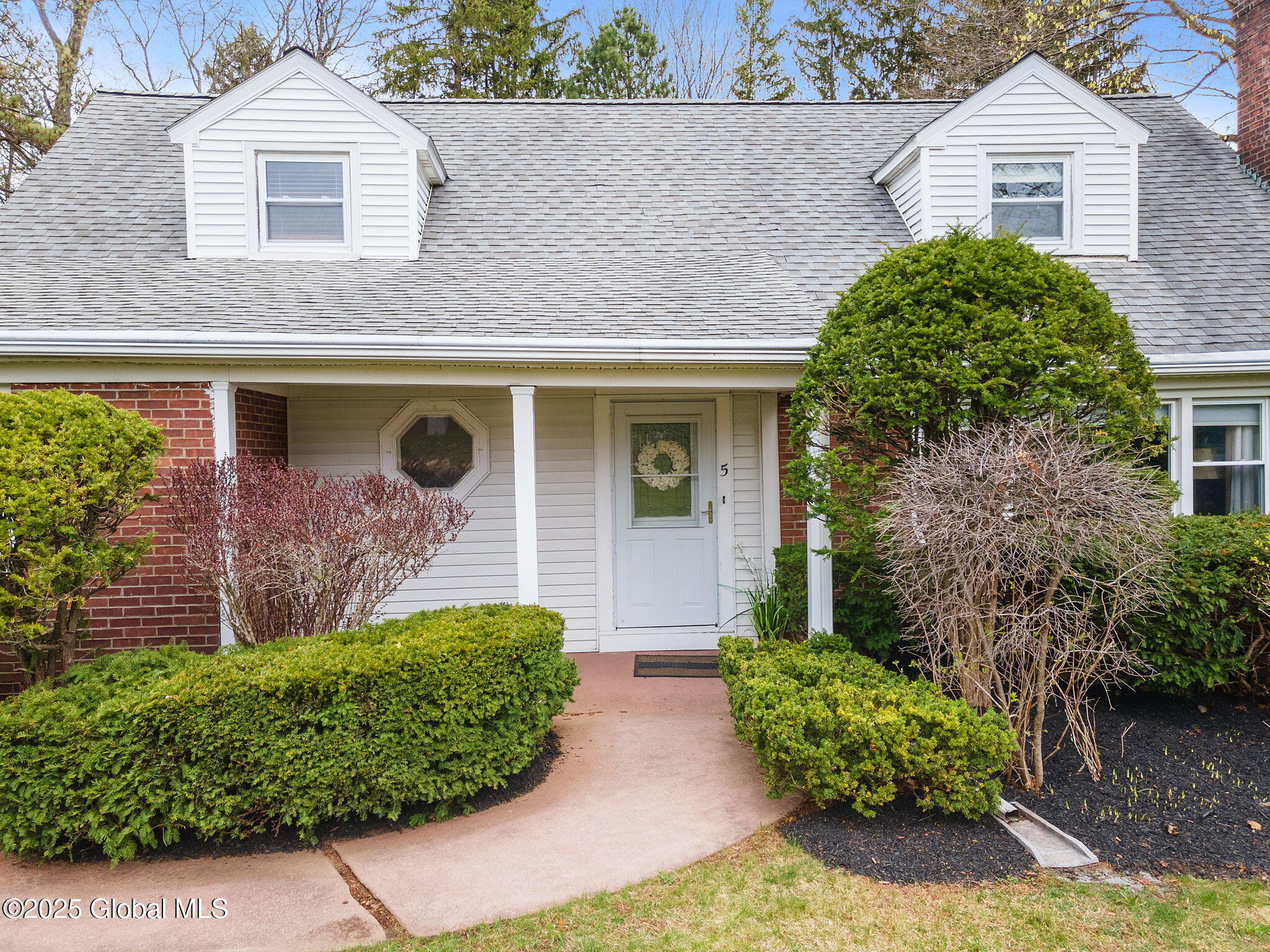 5 Old Niskayuna Road, Loudonville, New York image 10
