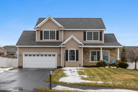 Photo of 245 N Alandale Avenue, Niskayuna, NY 12304 (MLS # 202613131)