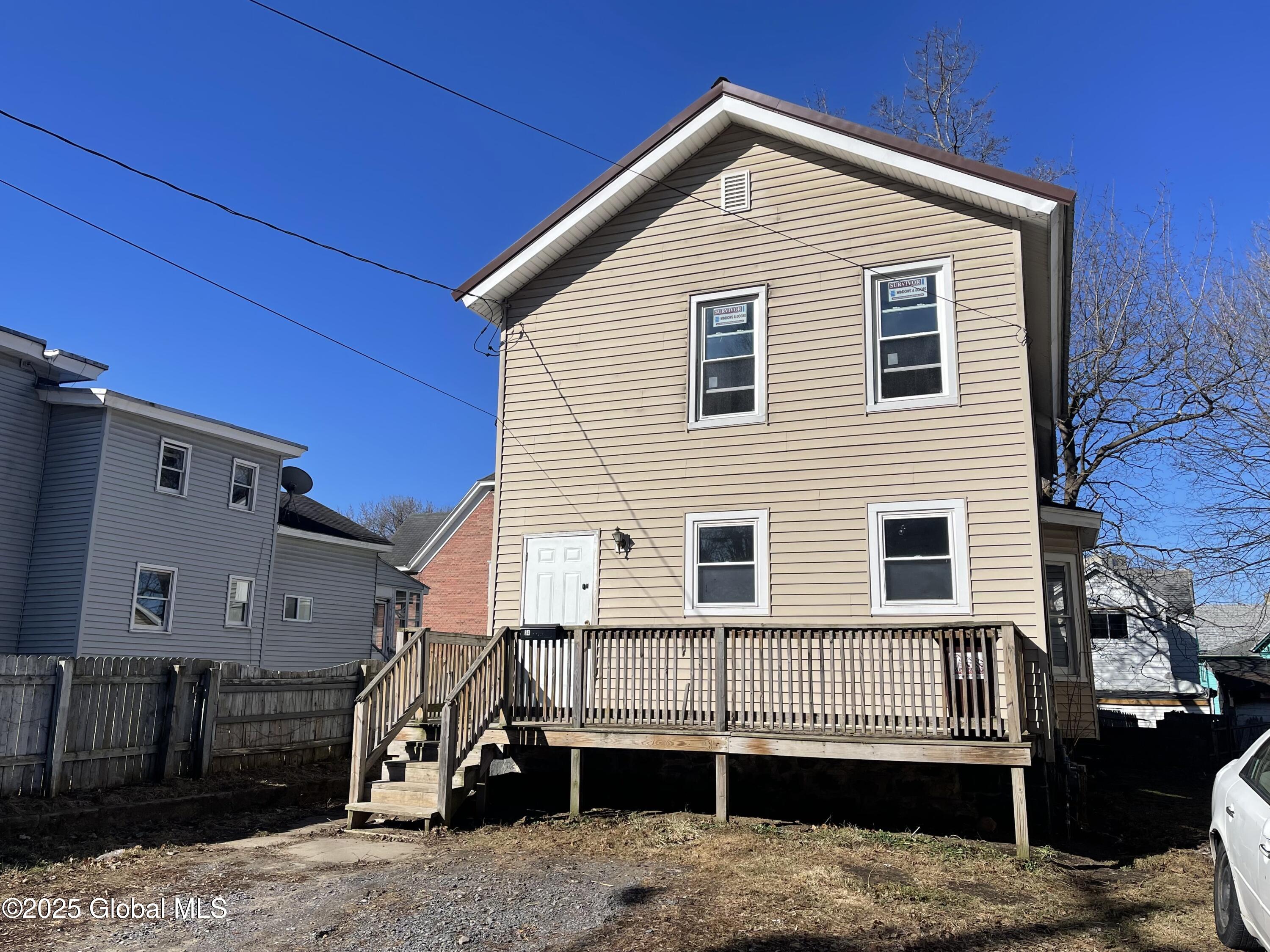 34 Division Street, Gloversville, New York image 2