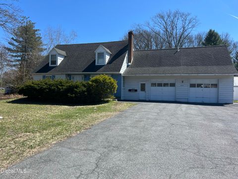 Multifamily For Sale - 610 Saratoga Road<br/> Schenectady County, Glenville, NY 12302