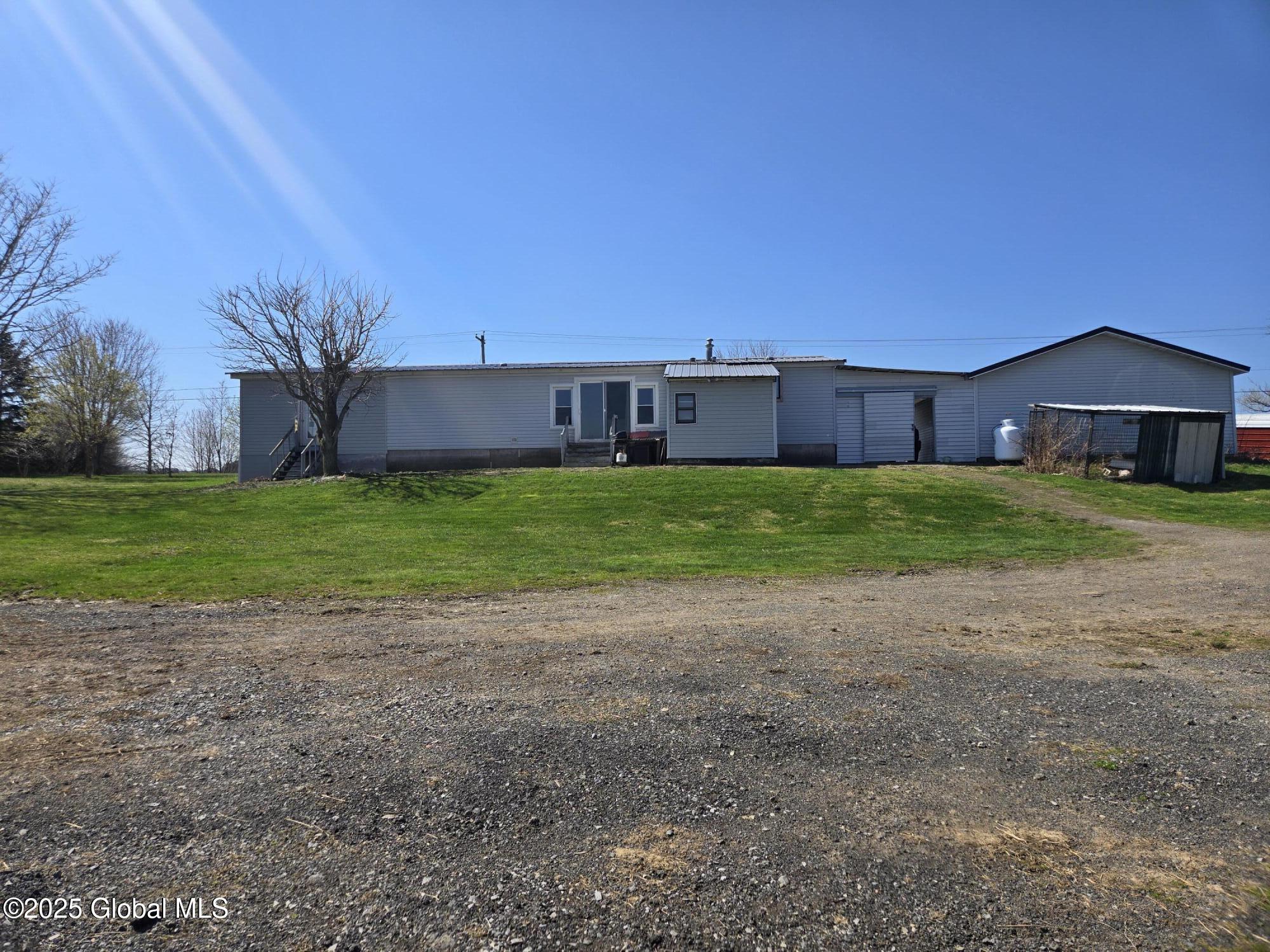 421 W Ames Road, Canajoharie, New York image 7