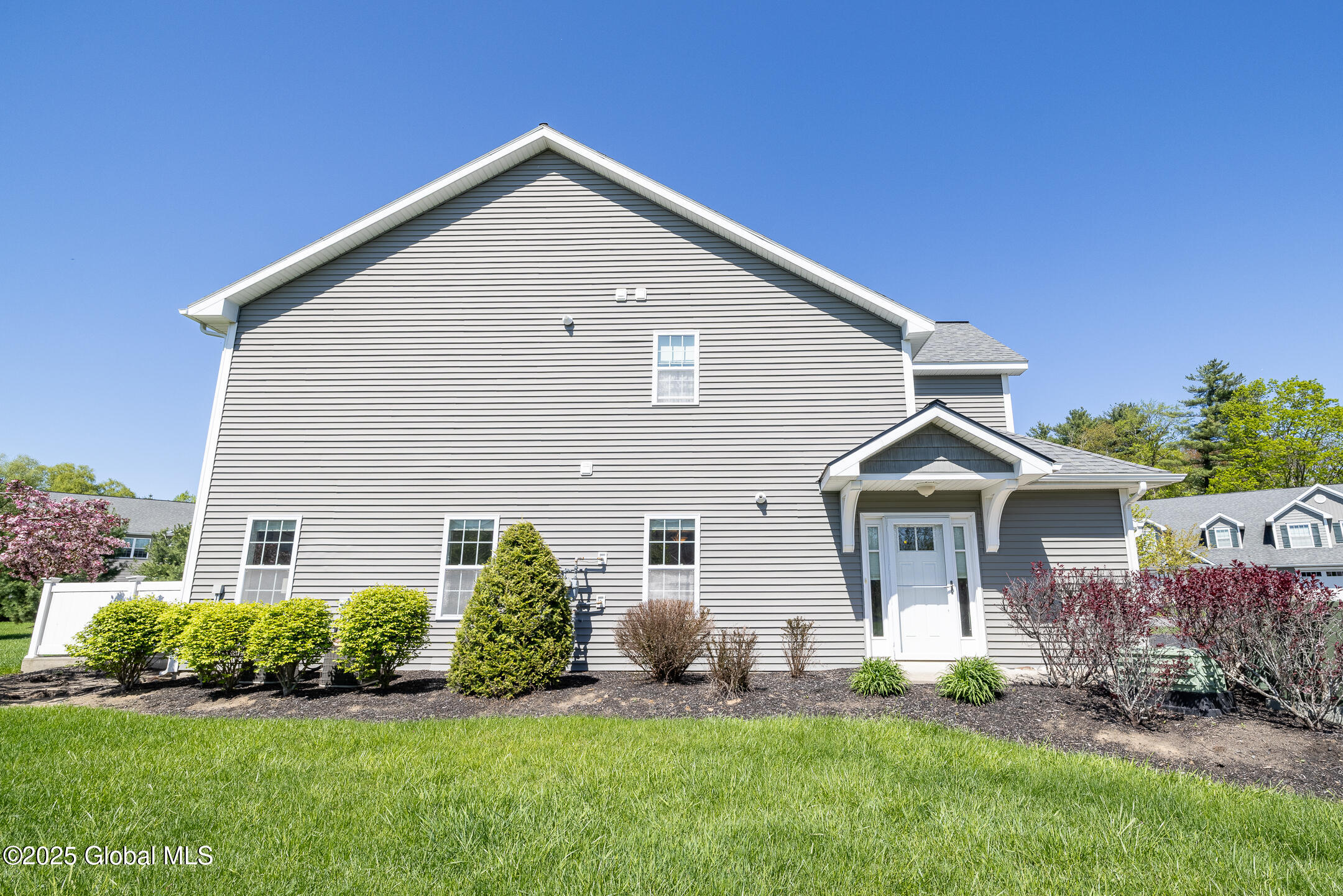 117 Paddock Circle, Schenectady, New York image 32