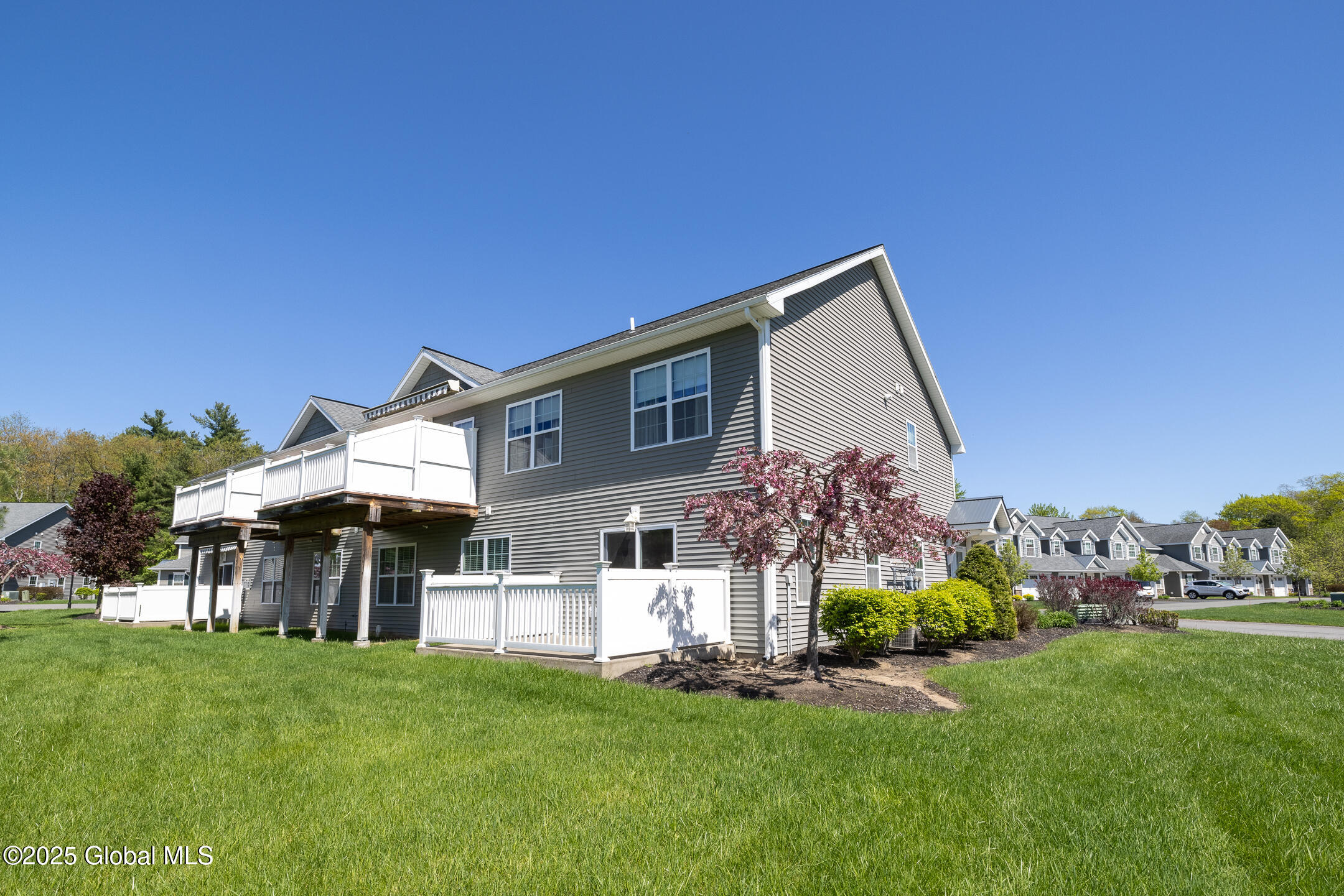 117 Paddock Circle, Schenectady, New York image 30