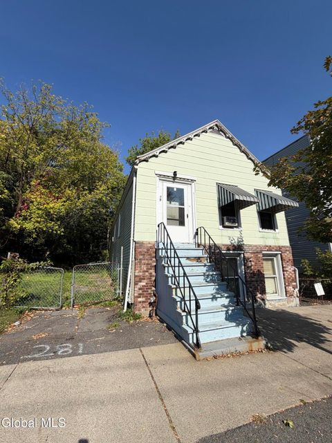 Photo of 279 Livingston Avenue, Albany, NY 12210 (MLS # 202527352)
