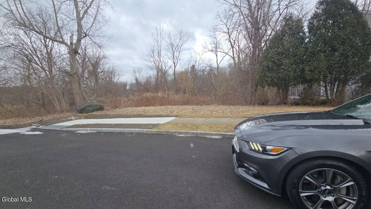 78 Wynantskill Way