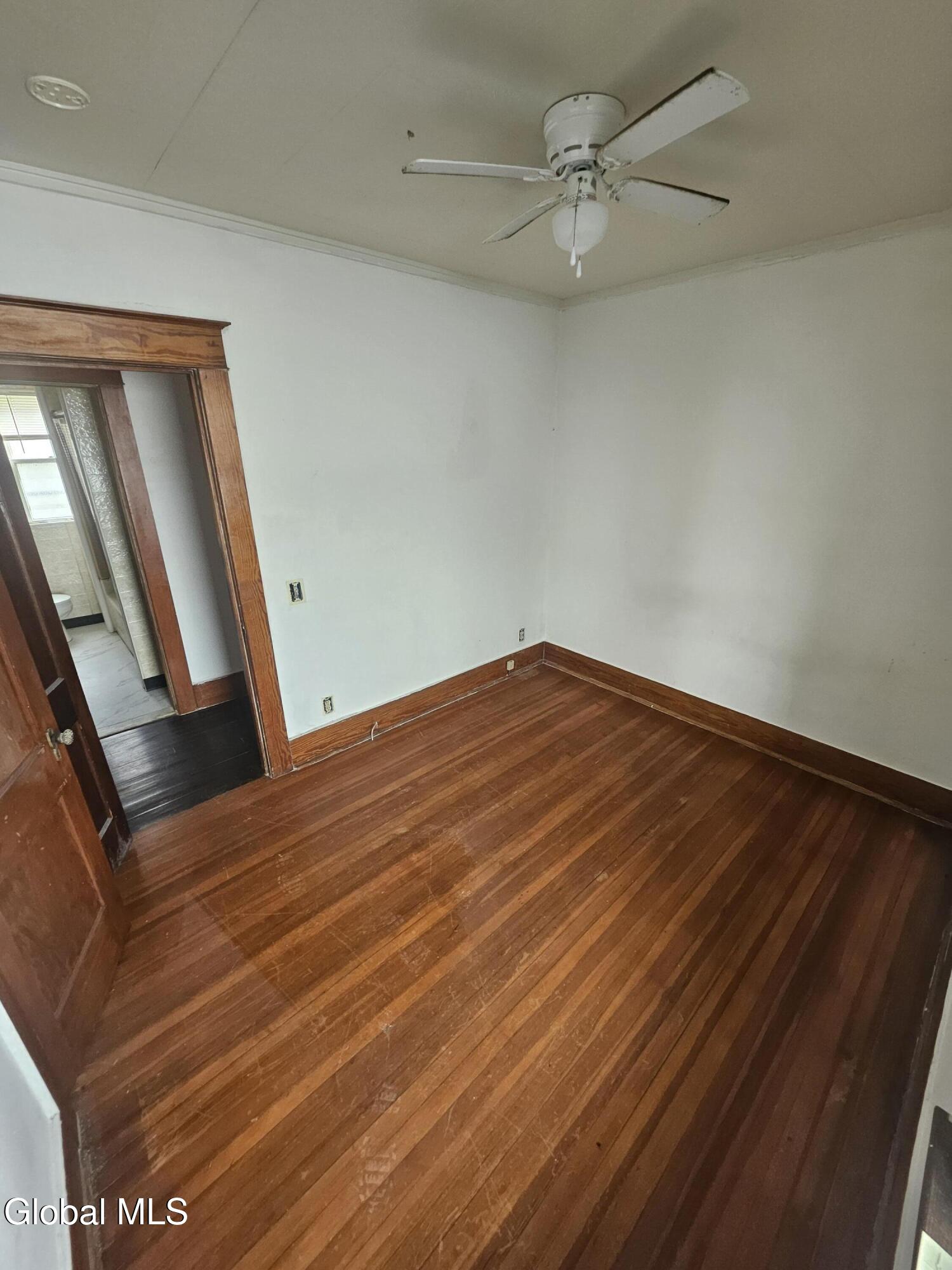 8 Lomasney Avenue
