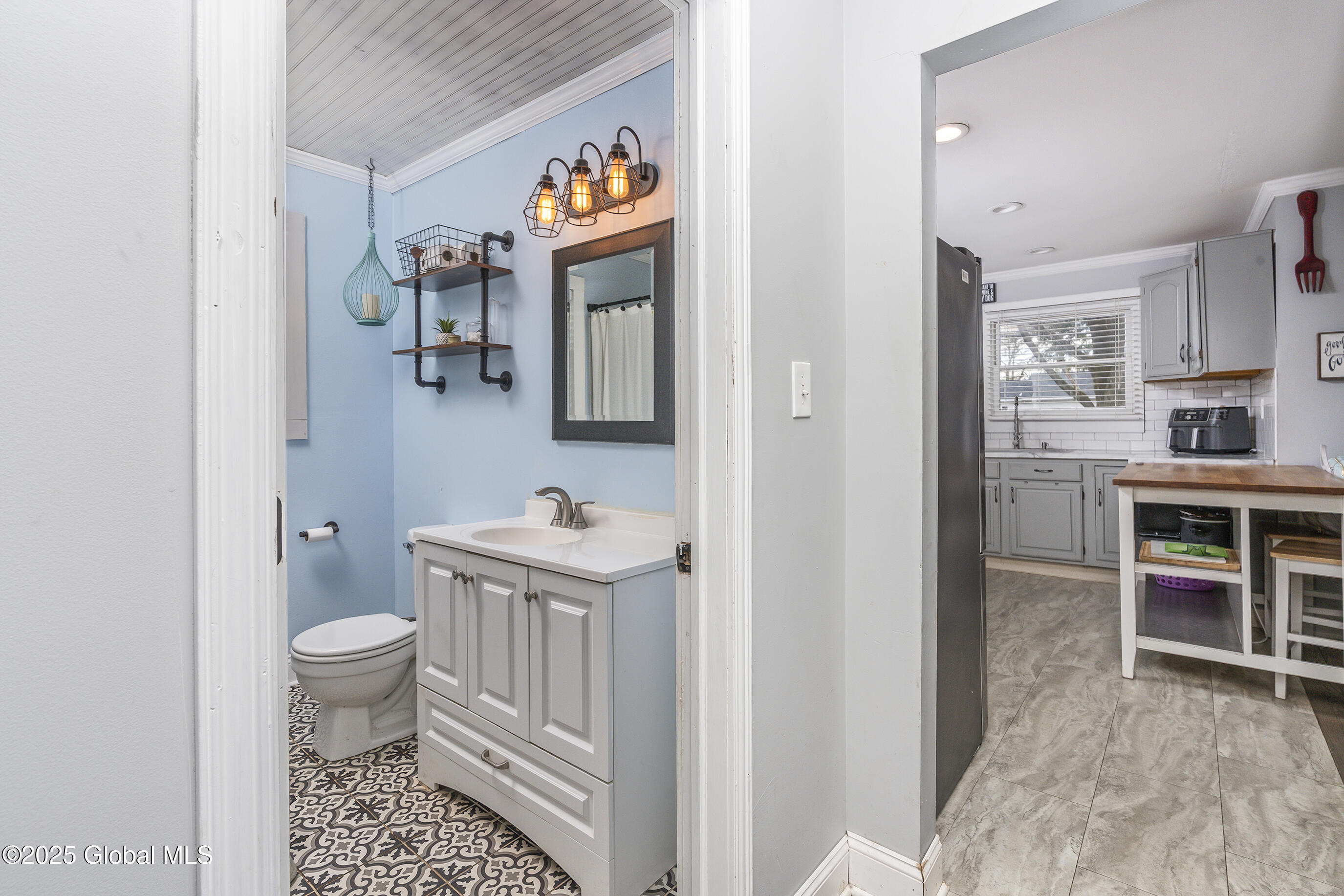 148 Wemple Road, Glenmont, New York image 23
