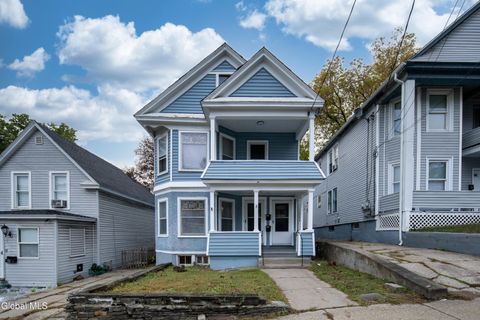Photo of 147 Linden Street, Schenectady, NY 12304 (MLS # 202527887)