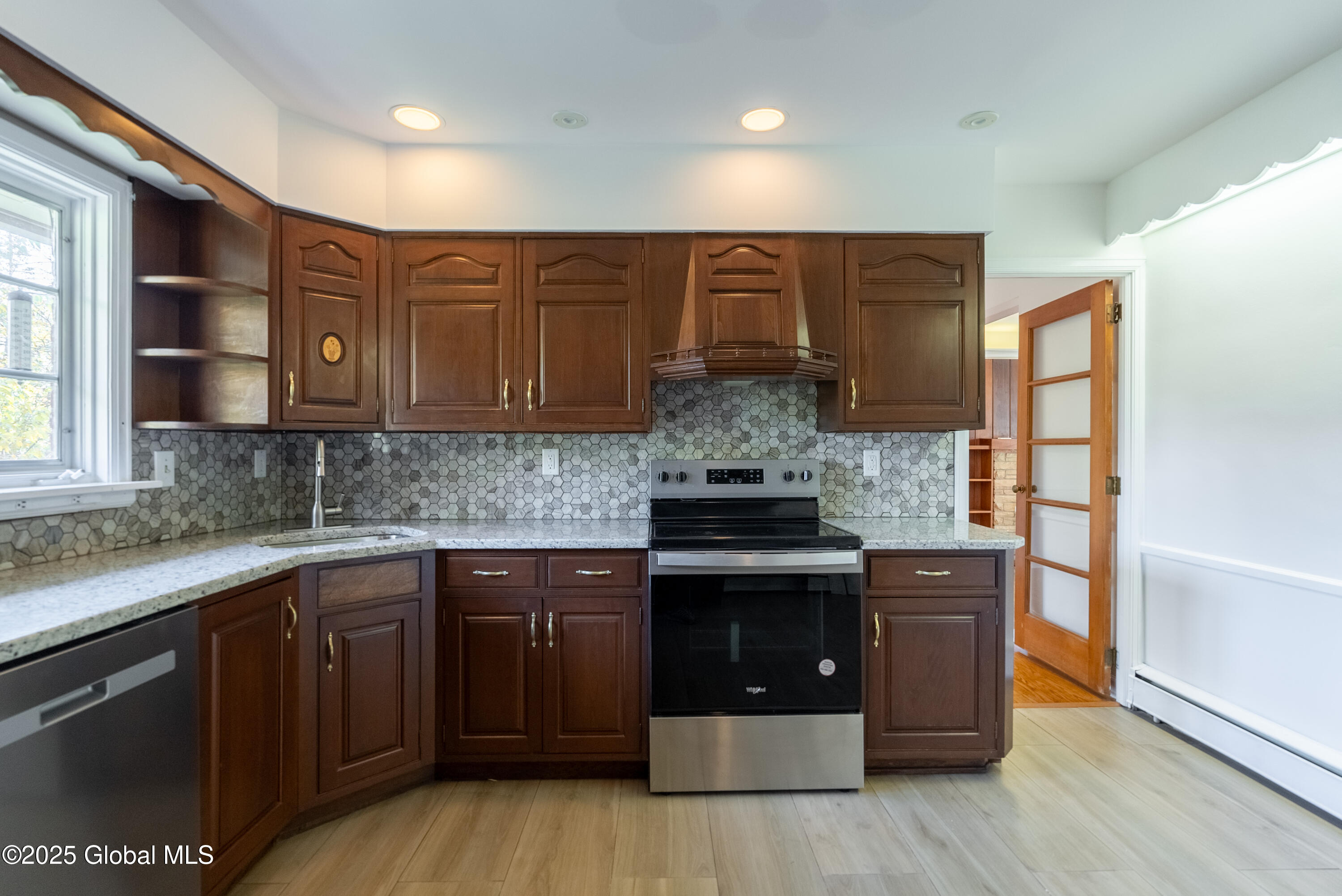 1258 Hawthorn Road, Niskayuna, New York image 18