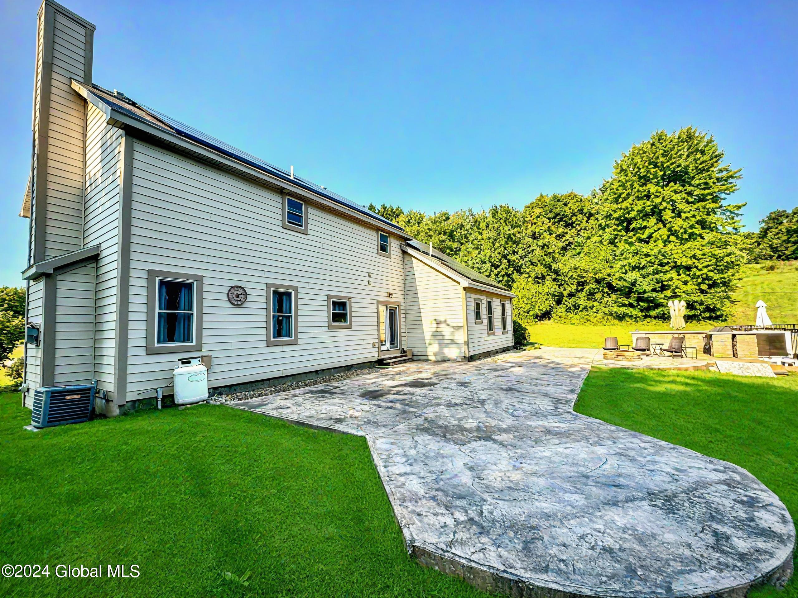 129 Abbey Road, Poestenkill, New York image 30