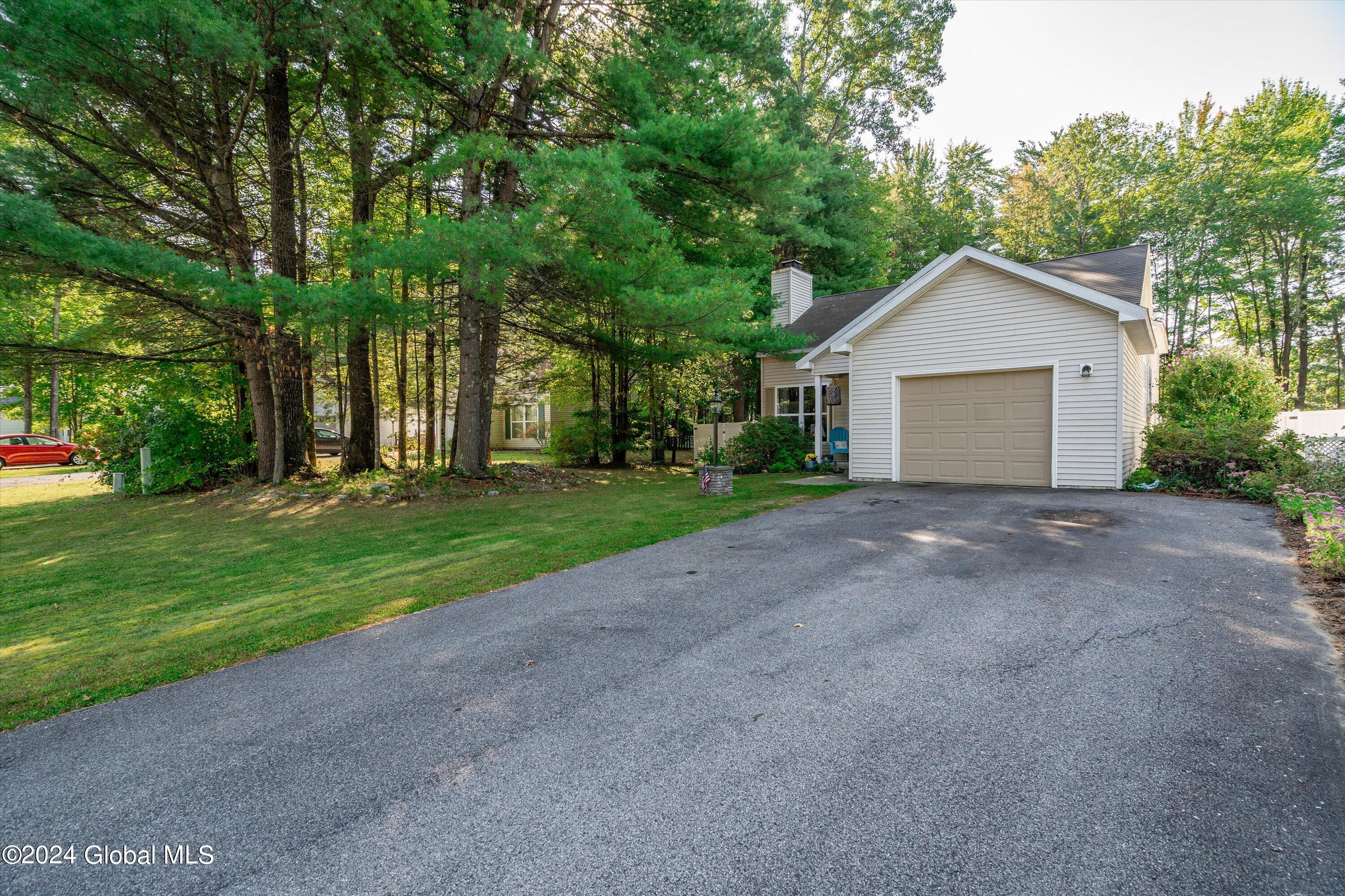 290 Meadowlark Drive, Ballston Spa, New York image 38