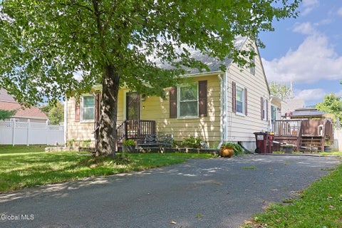 Photo of 37 Marion Avenue, Wynantskill, NY 12198 (MLS # 202626551)