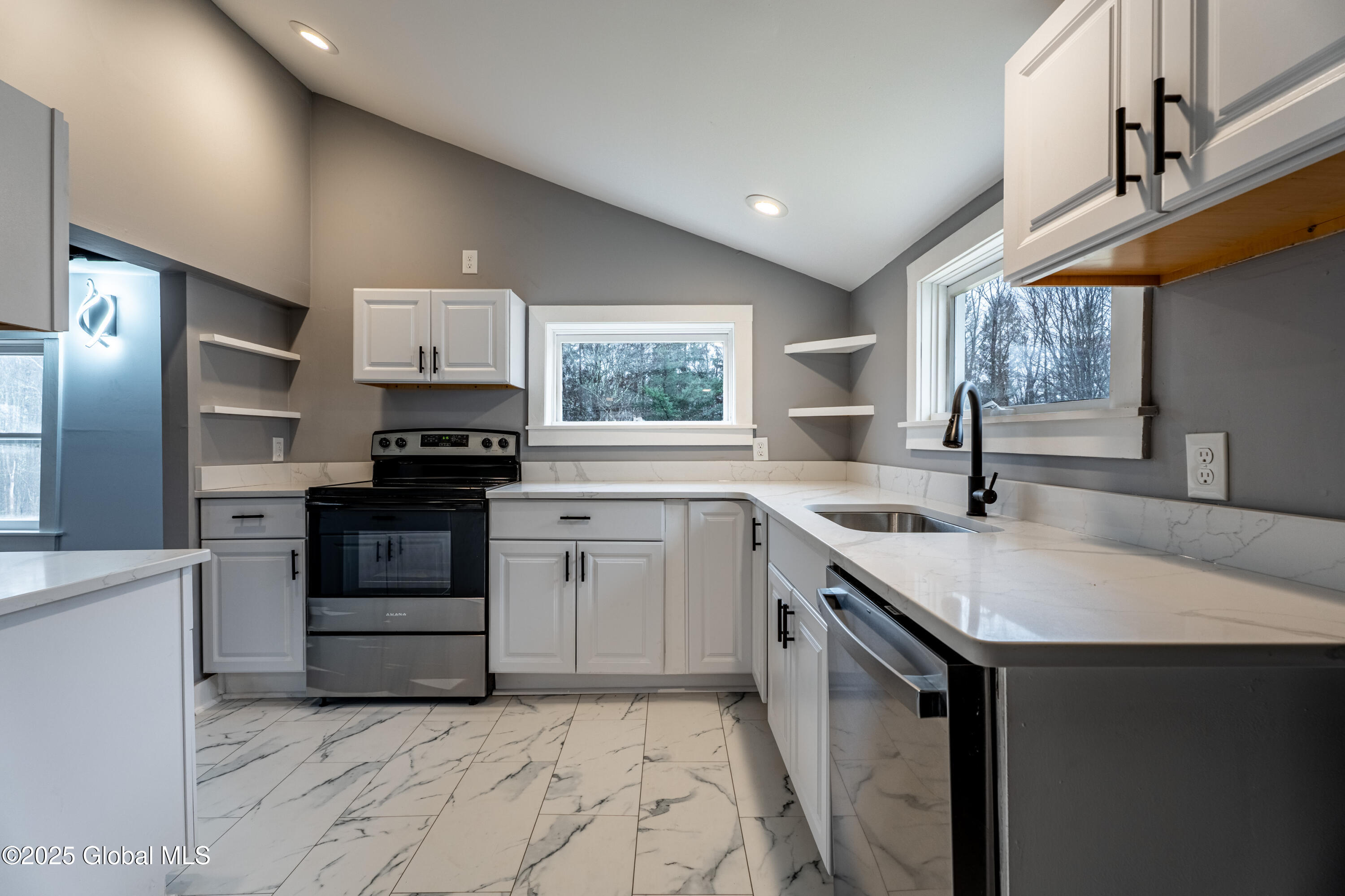 83 Blue Factory Road, Averill Park, New York image 16