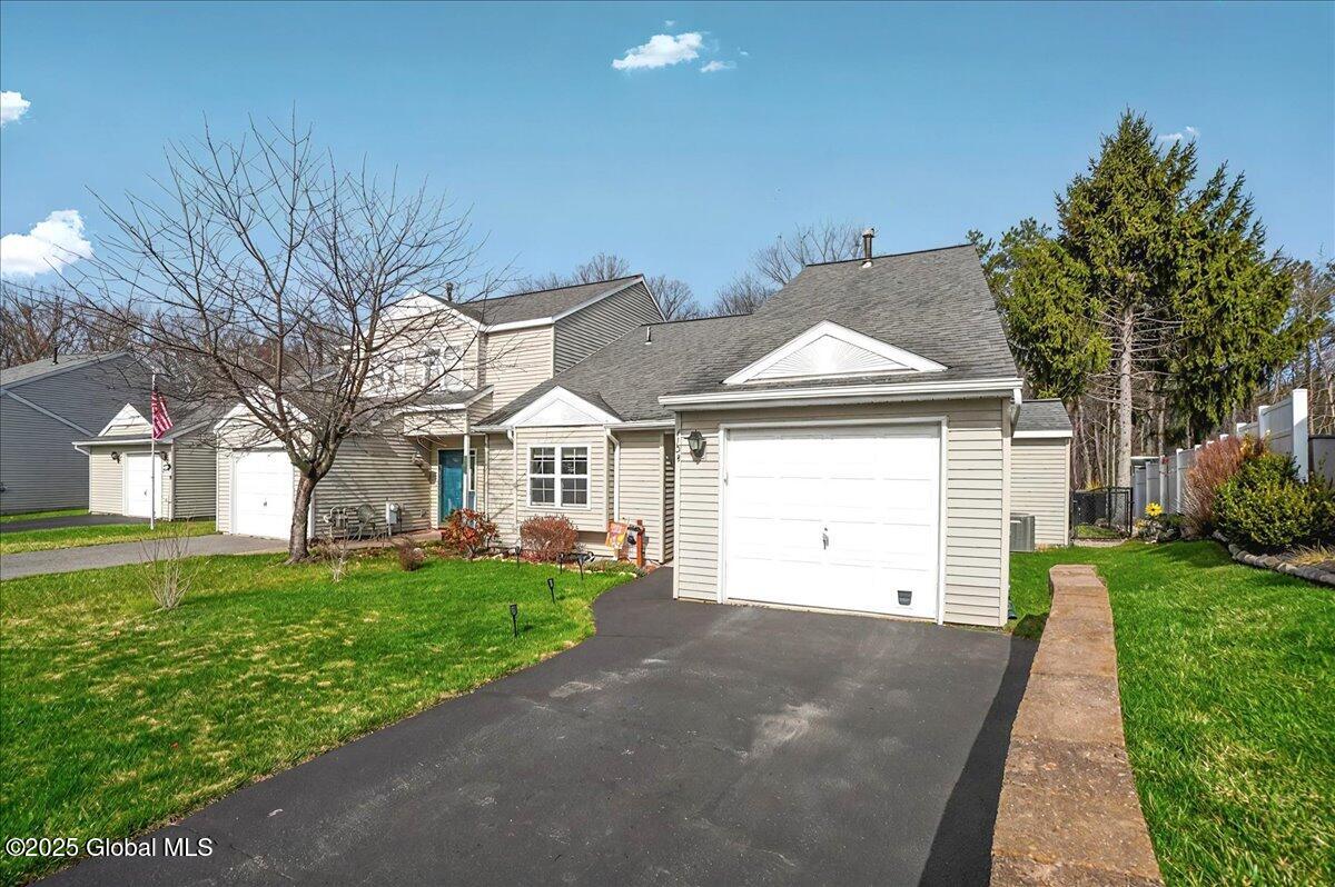 1154 Spearhead Drive, Glenville, New York image 3