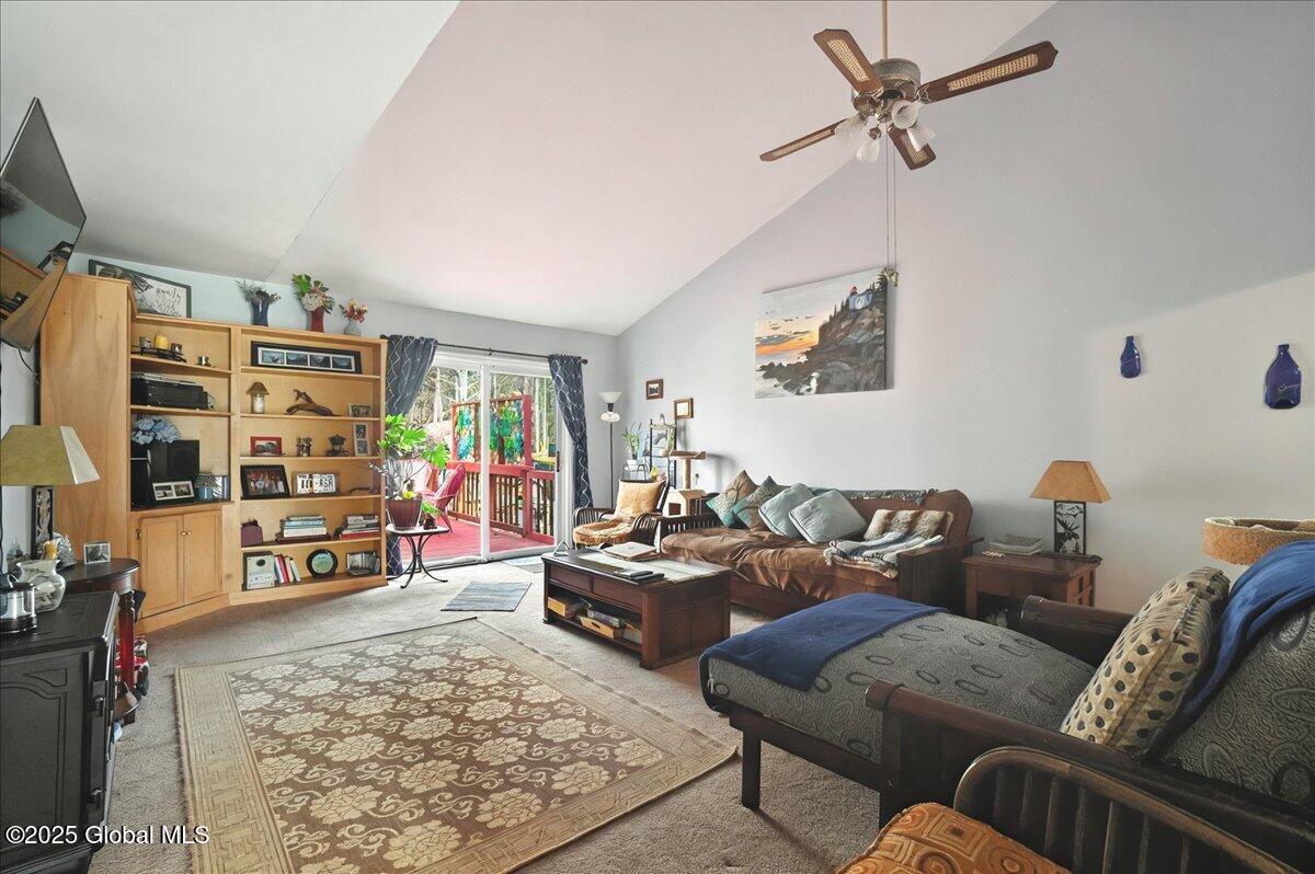 1154 Spearhead Drive, Glenville, New York image 9