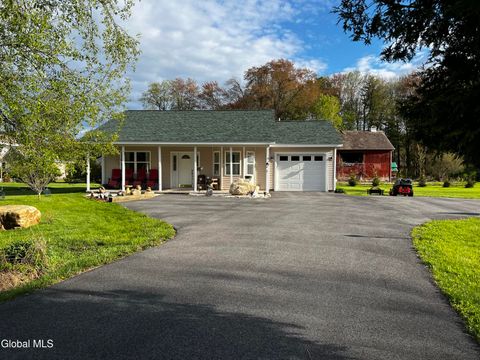Homes For Sale - 104 Cronin Road<br/> Queensbury, NY 12804