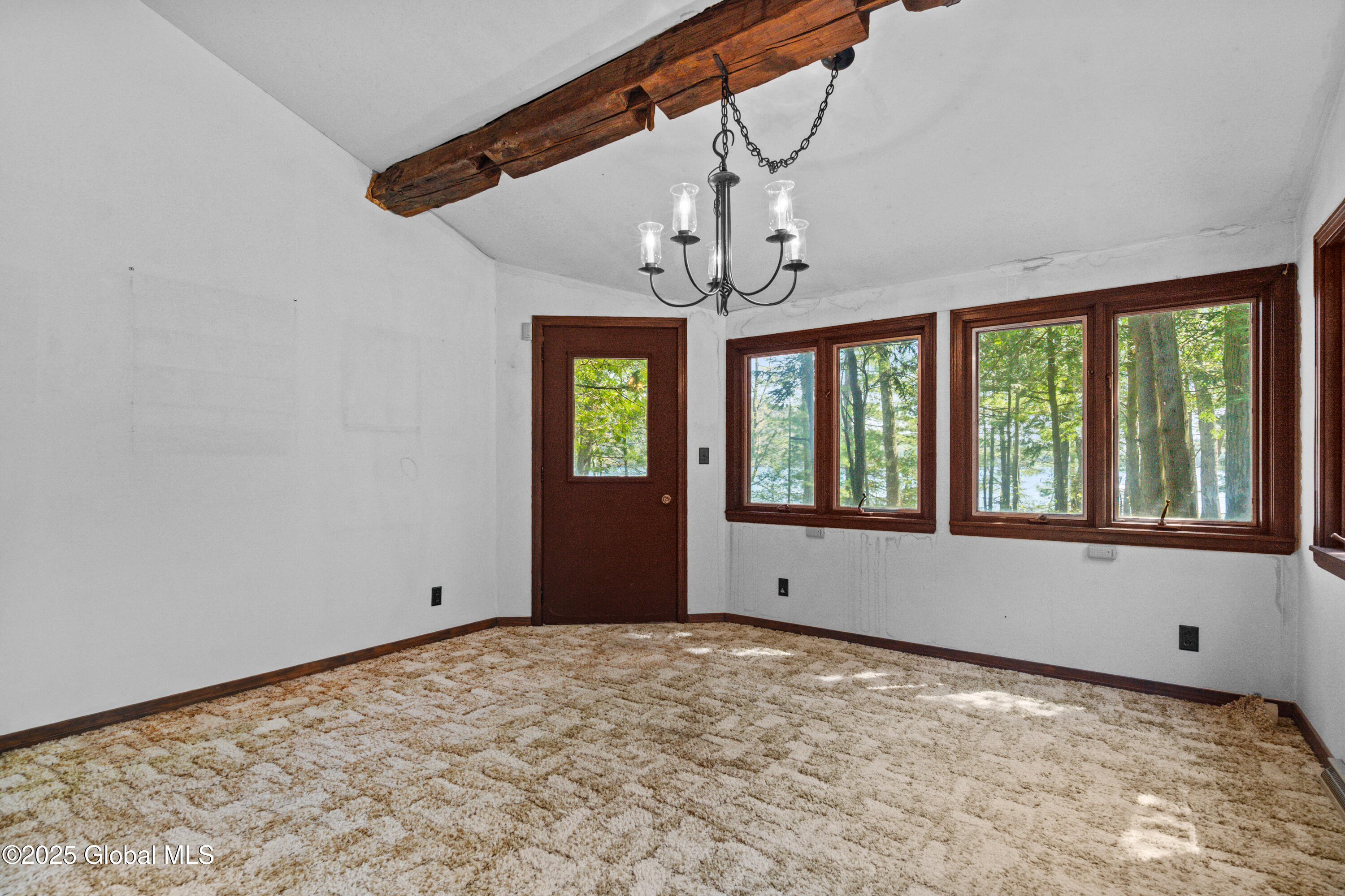 125 N Friends Point N Drive, Hague, New York image 18