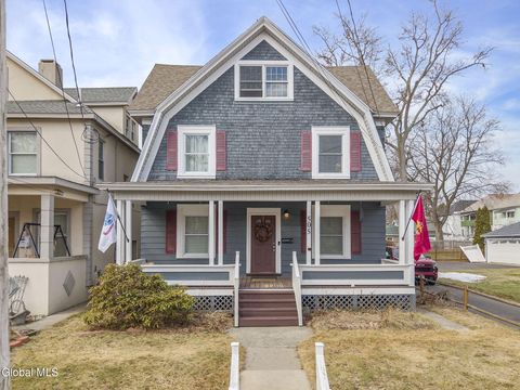 Photo of 505 Bedford Road, Schenectady, NY 12308 (MLS # 202613299)